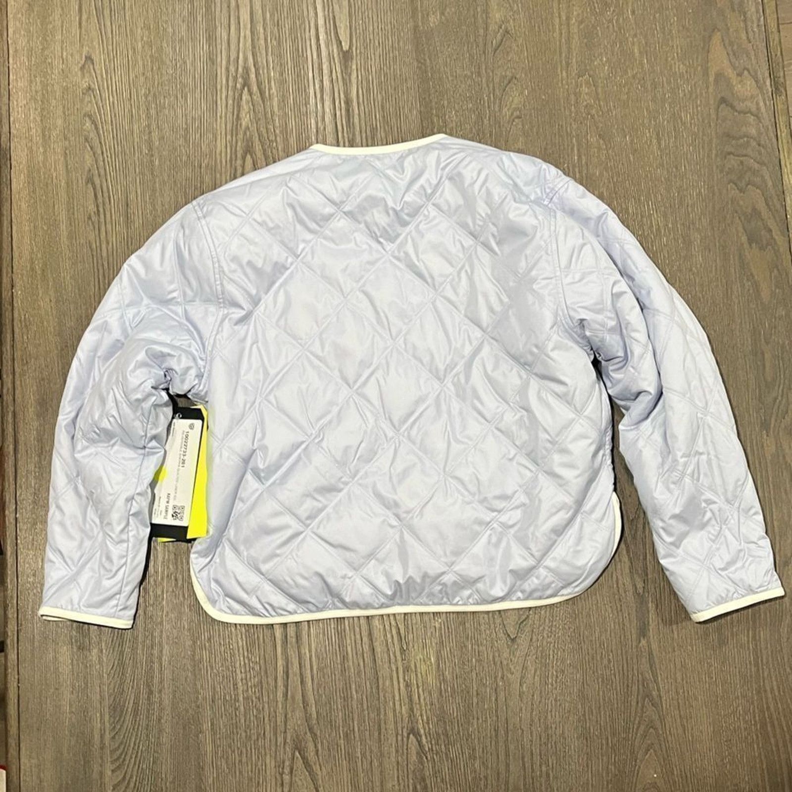 Converse NWT Converse Reversible Sherpa Quilted Jacket - Size XS Size XS / US 0-2 / IT 36-38 - 3 Thumbnail