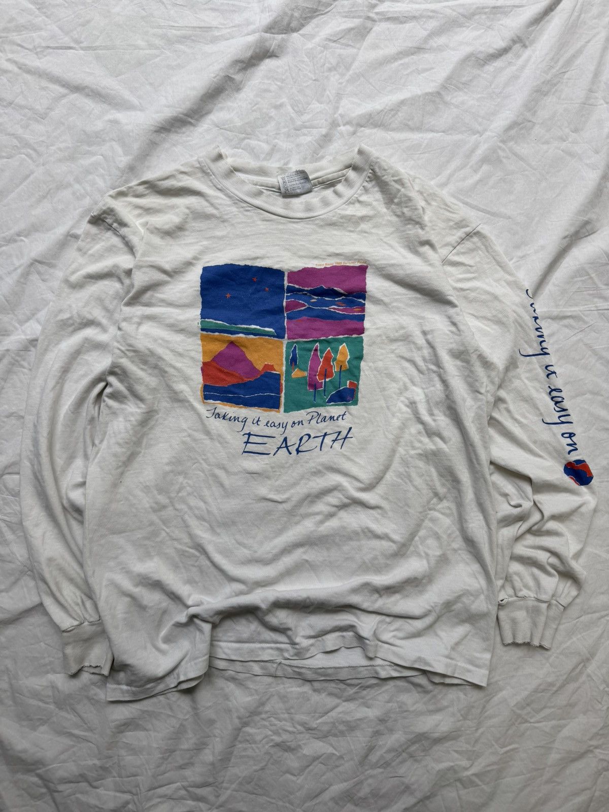 Eddie Bauer Vintage 80s Eddie Bauer Taking It Easy On Earth Longsleeve Size US L / EU 52-54 / 3 - 2 Thumbnail