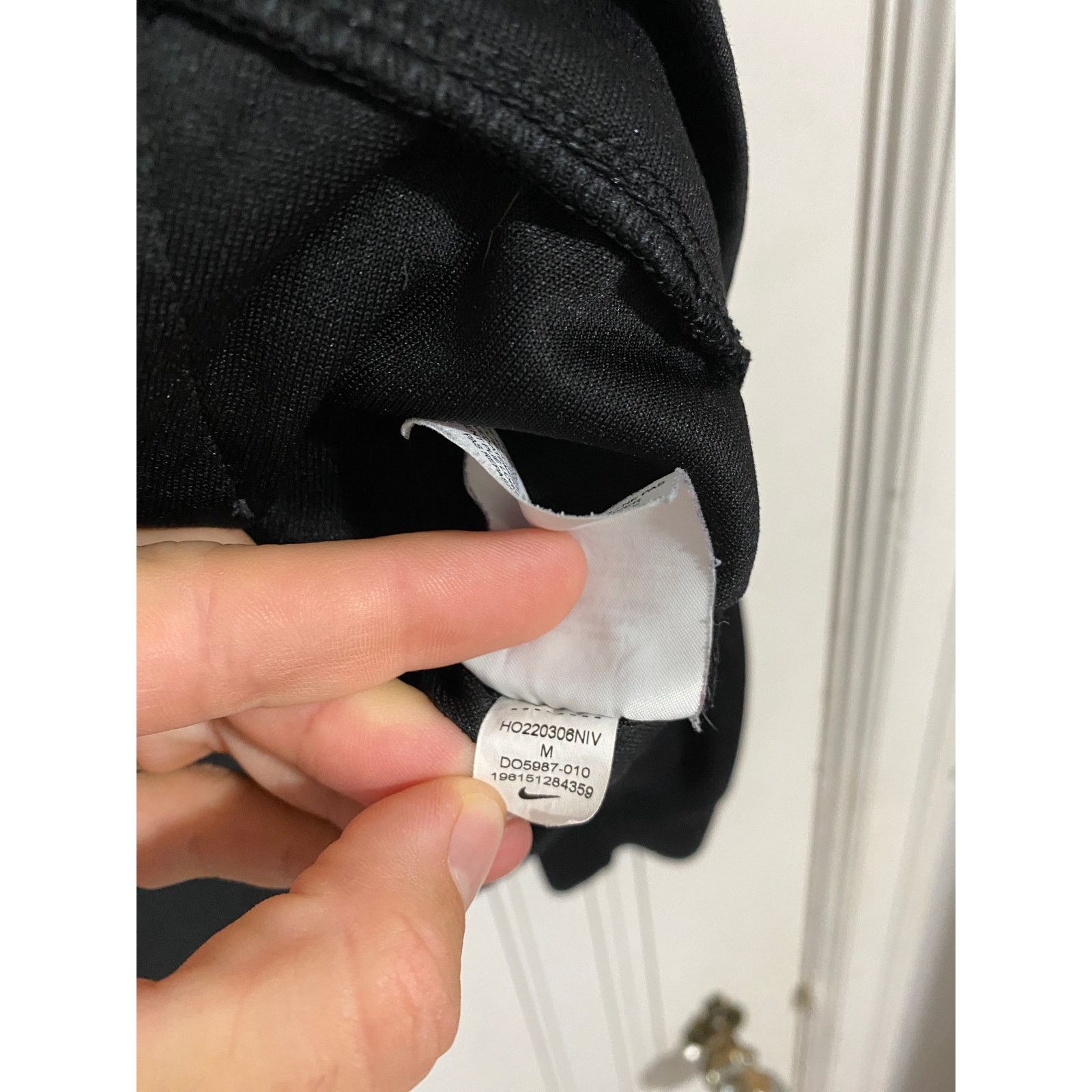 Nike University of Iowa Hawkeyes Nike Hoodie Women's Size Medium Size M / US 6-8 / IT 42-44 - 4 Thumbnail
