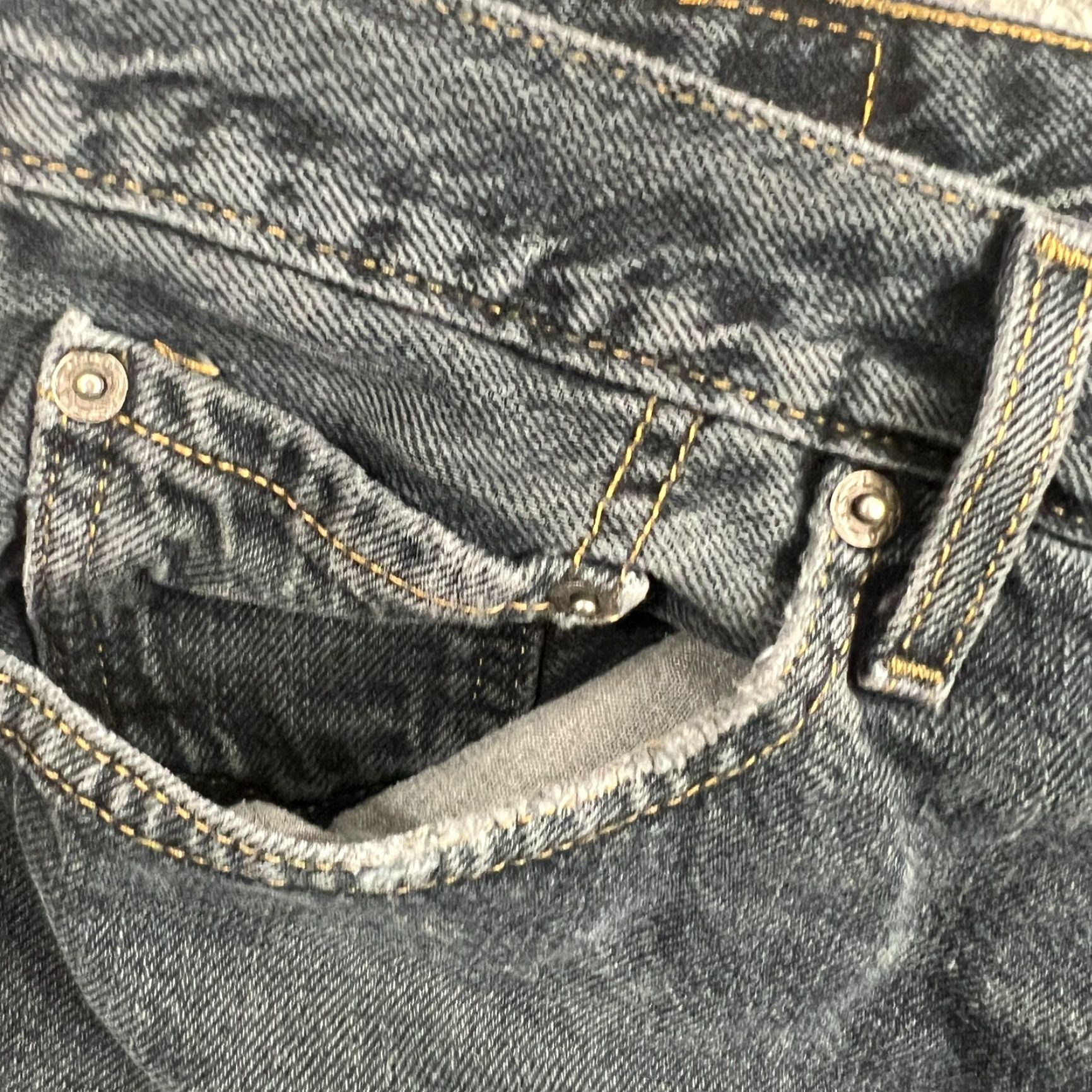 Levi's LEVI'S 501 Jeans Mens 36x30 Blue Dark Wash Straight Leg Regular Fit Denim Size US 36 / EU 52 - 7 Thumbnail