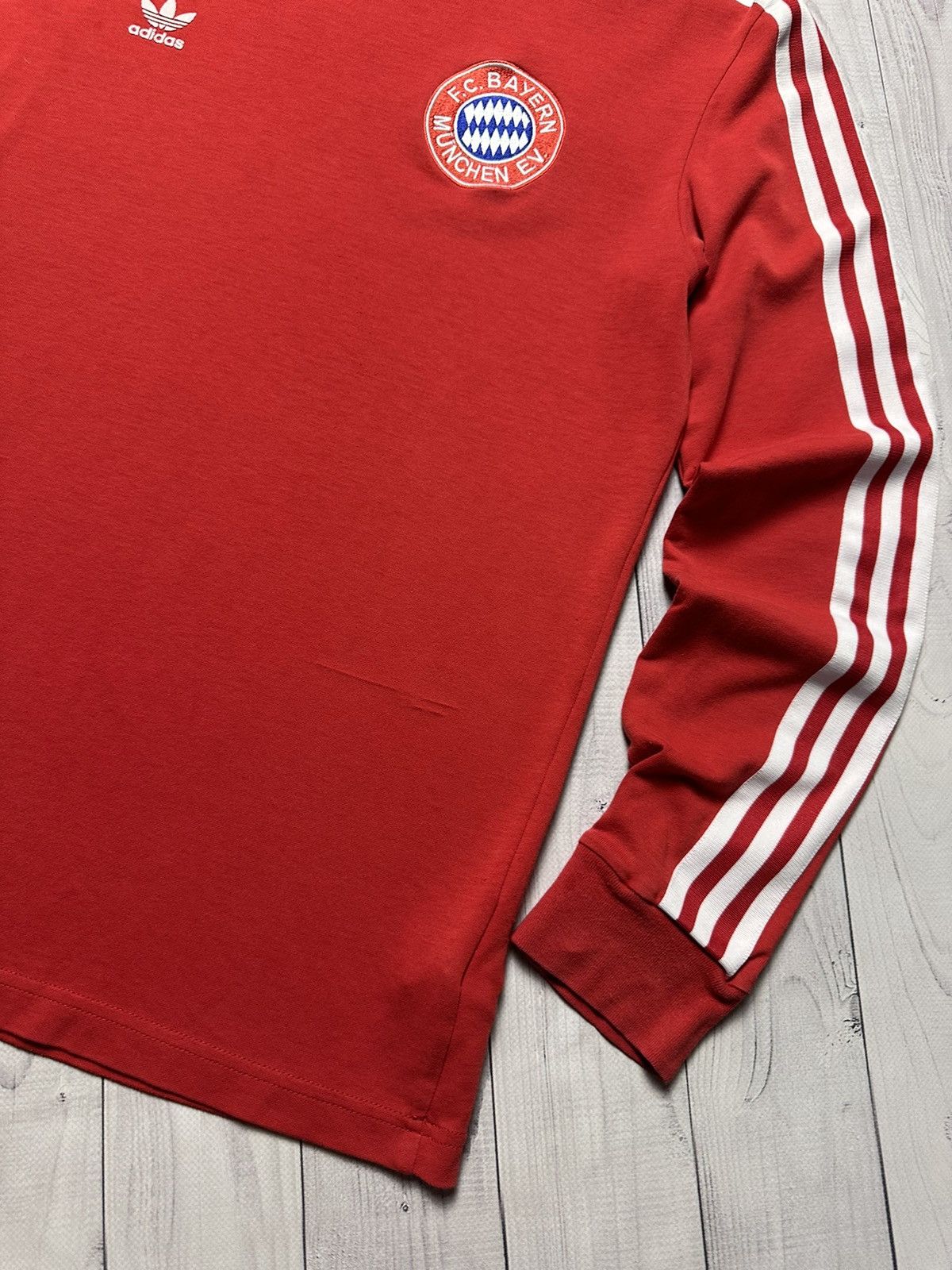 Vintage adidas Bayern Munich soccer jersey long sleeve M