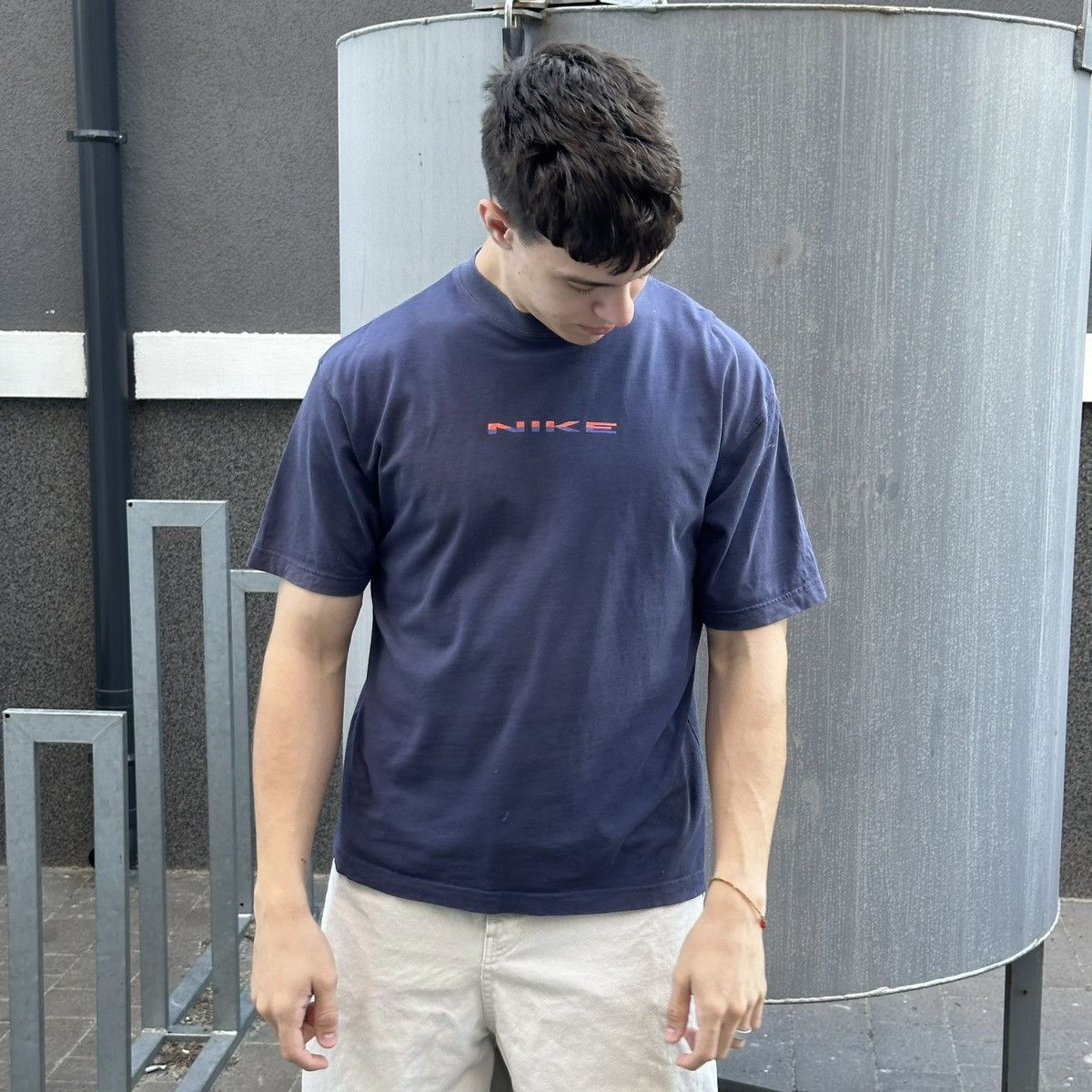 Nike × Vintage Vintage Nike T-shirts Big Logo 90s Y2K Style USA Distressed Size US M / EU 48-50 / 2 - 2 Thumbnail