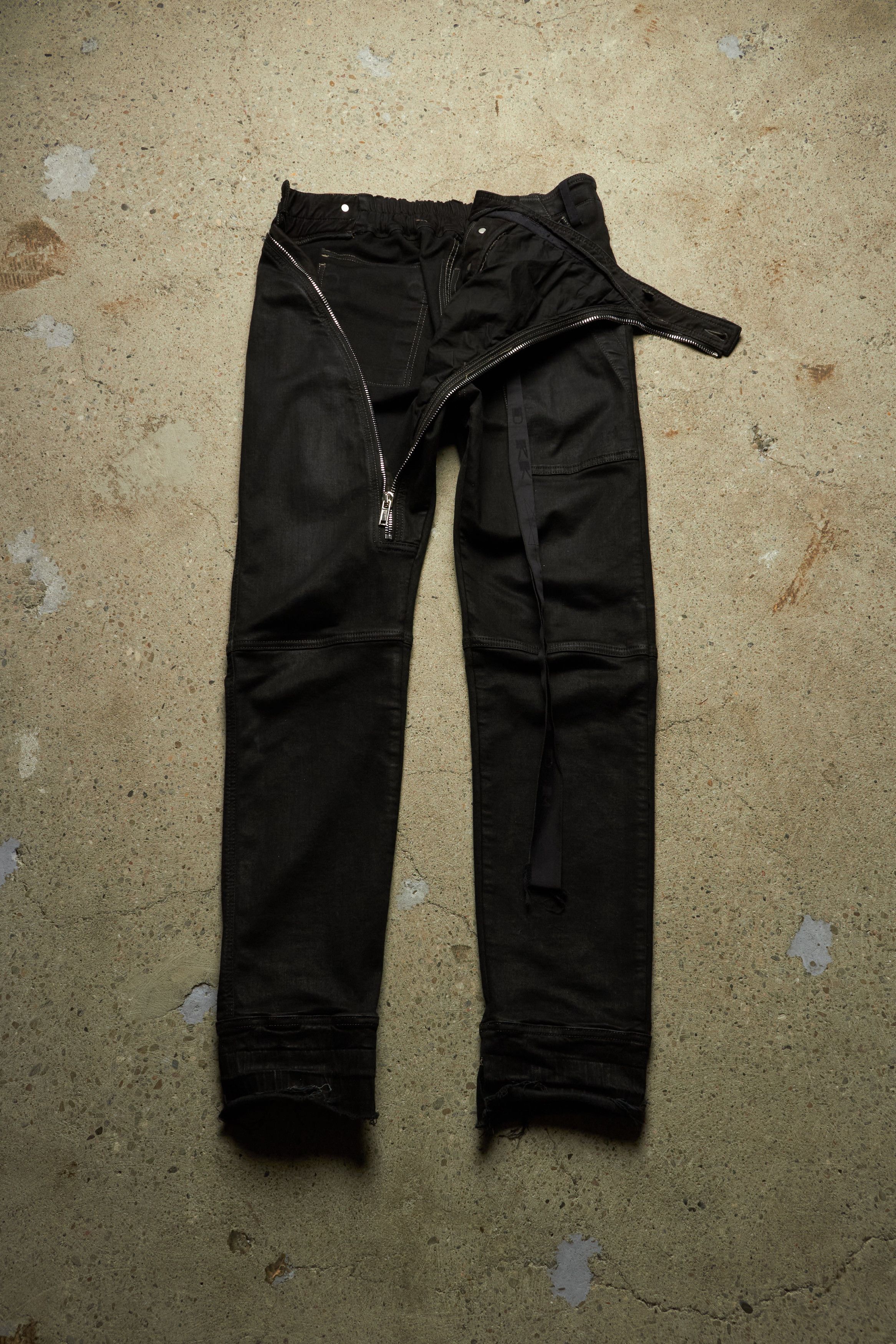 Rick Owens Drkshdw SS23 [EDFU] AIRCUT ASYMMETRICAL ZIPPED WAXED PANTS Size US 34 / EU 50 - 6 Thumbnail