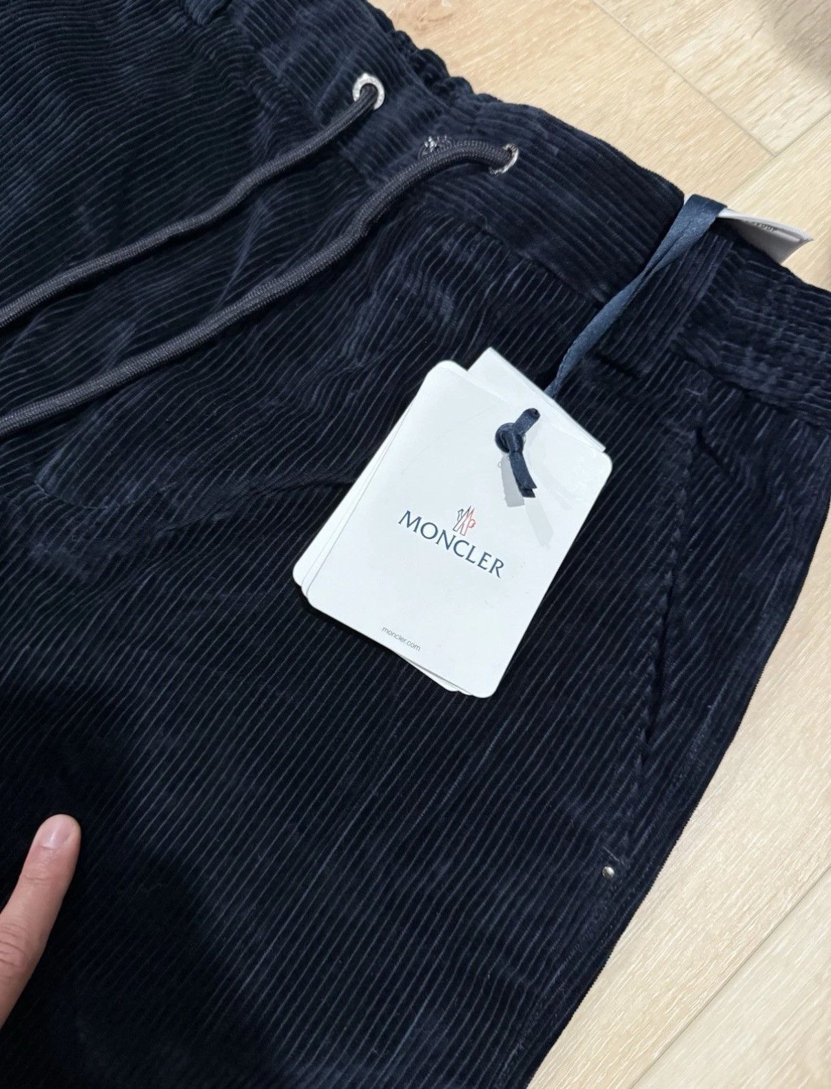 Moncler Moncler Drawstring Stretch Trousers Dark Blue Size 52 US XL Size US 36 / EU 52 - 7 Thumbnail