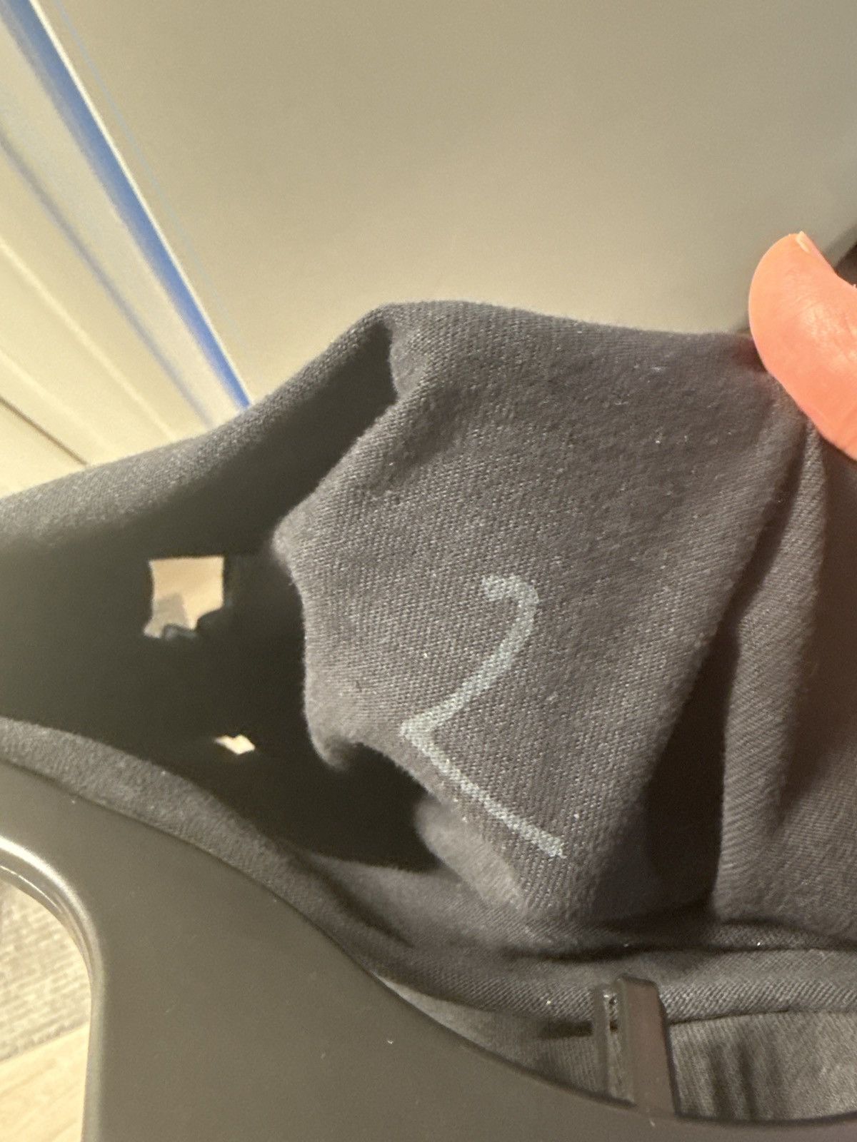 Yeezy Yeezy Gosha Vultures Box-T Black Size 2 Size US L / EU 52-54 / 3 - 4 Thumbnail