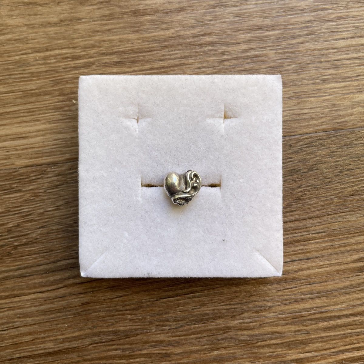 Chrome Hearts Chrome Hearts Heart Earring stud Size ONE SIZE - 1 Thumbnail