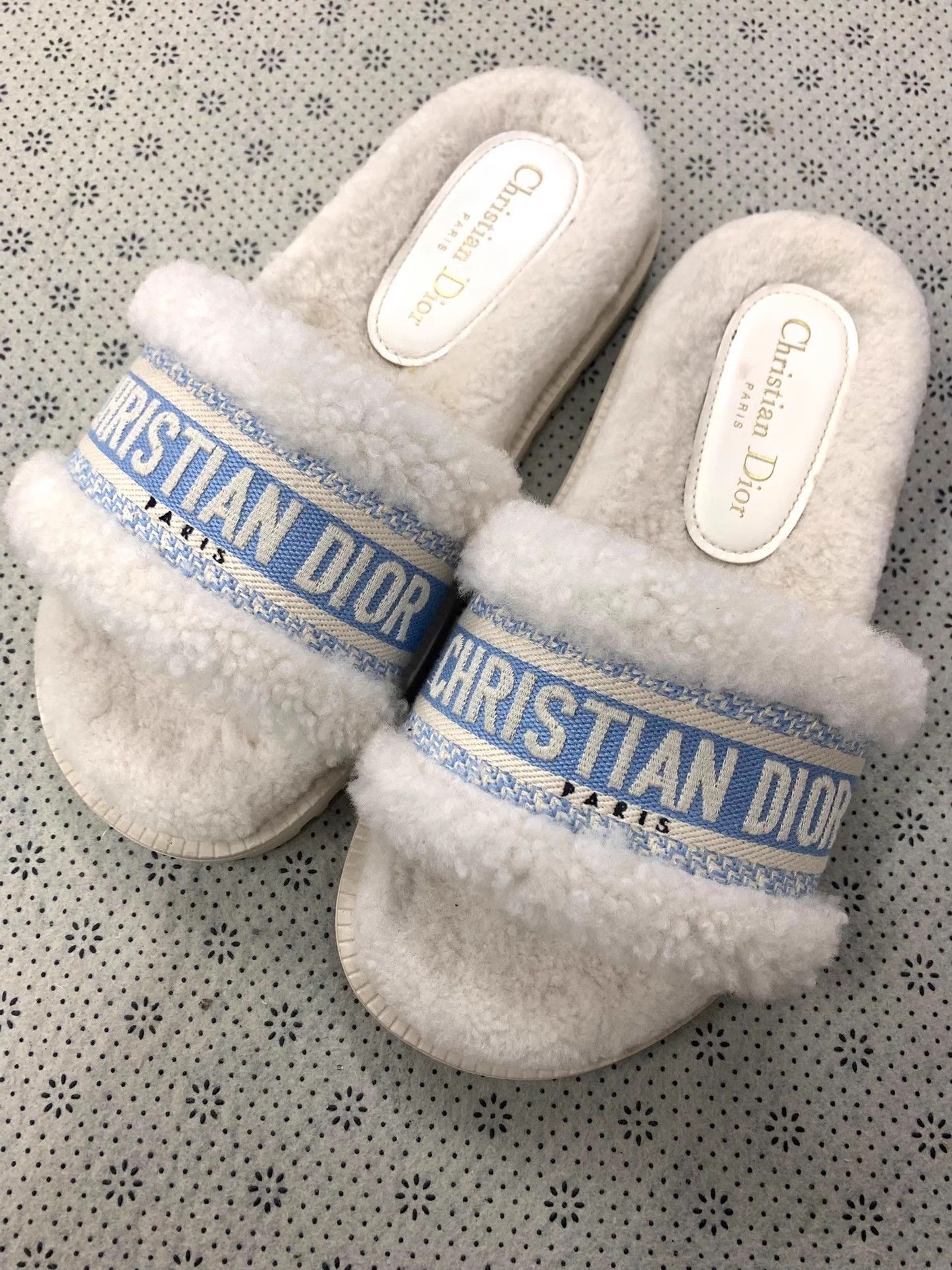 Dior Dior Blue Teddy Slippers 36 Size US 5 / IT 35 - 2 Thumbnail