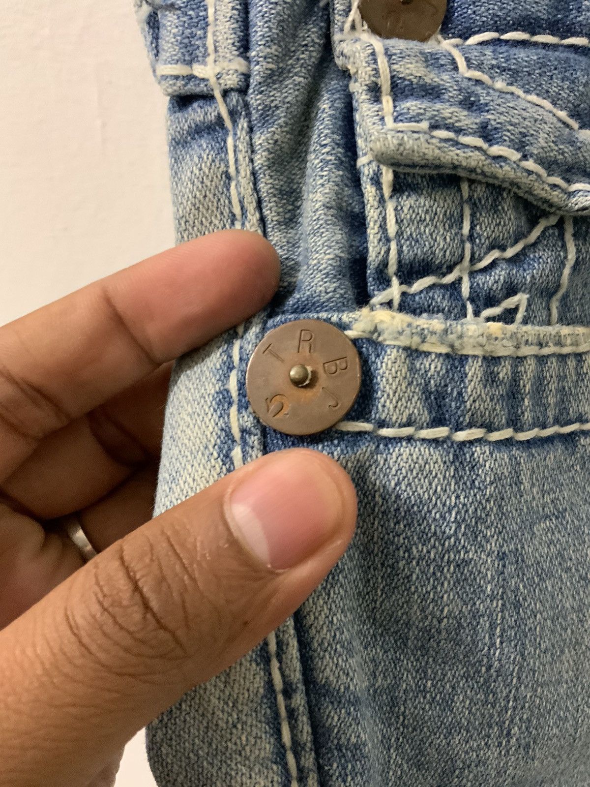 True Religion True Religion Distressed Acid Wash Fade Jeans Size US 33 - 17 Thumbnail
