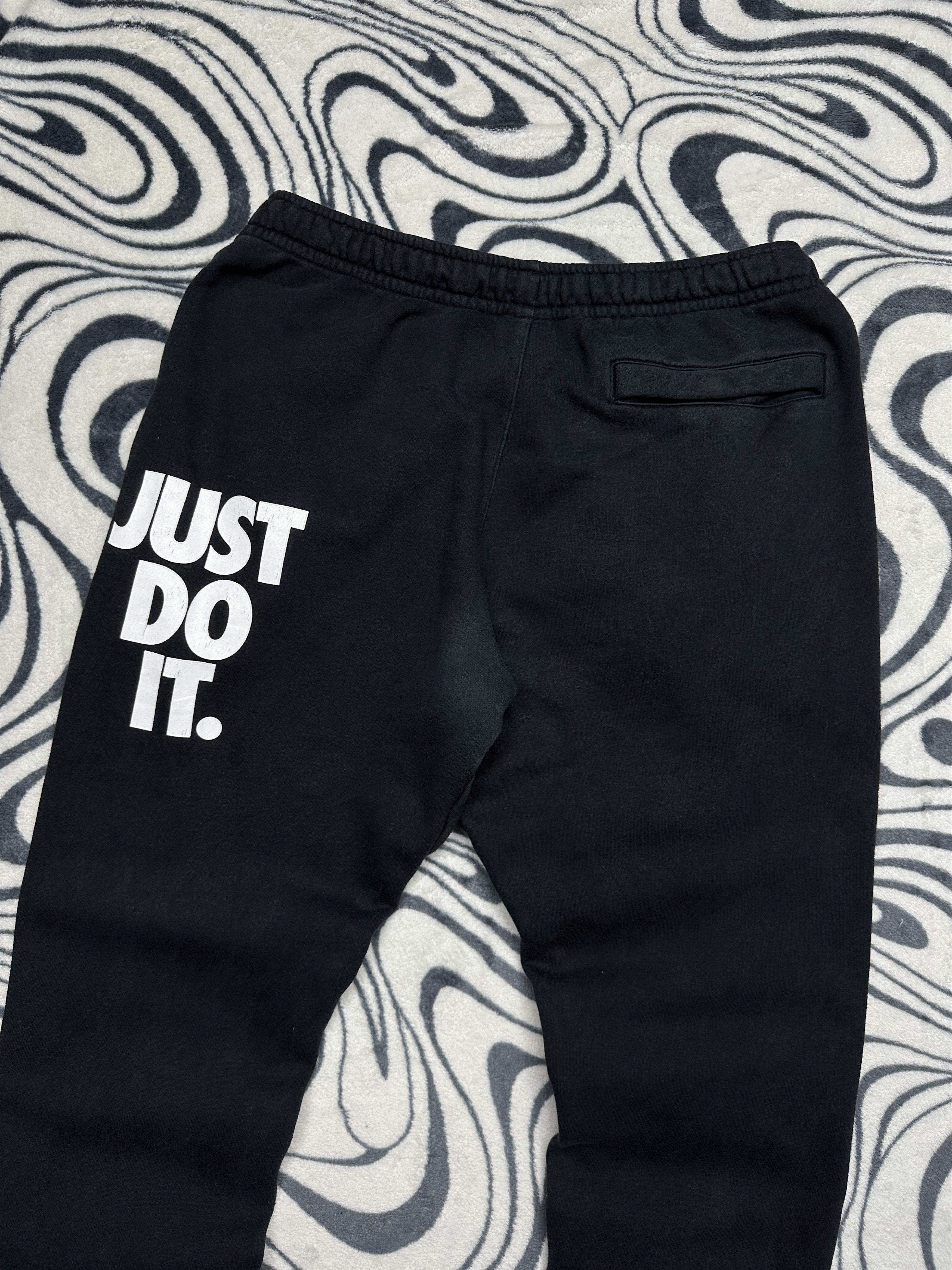 Nike Nike Sweatpants Mens Cotton Baggy Track Pants Y2K Size US 34 / EU 50 - 2 Thumbnail