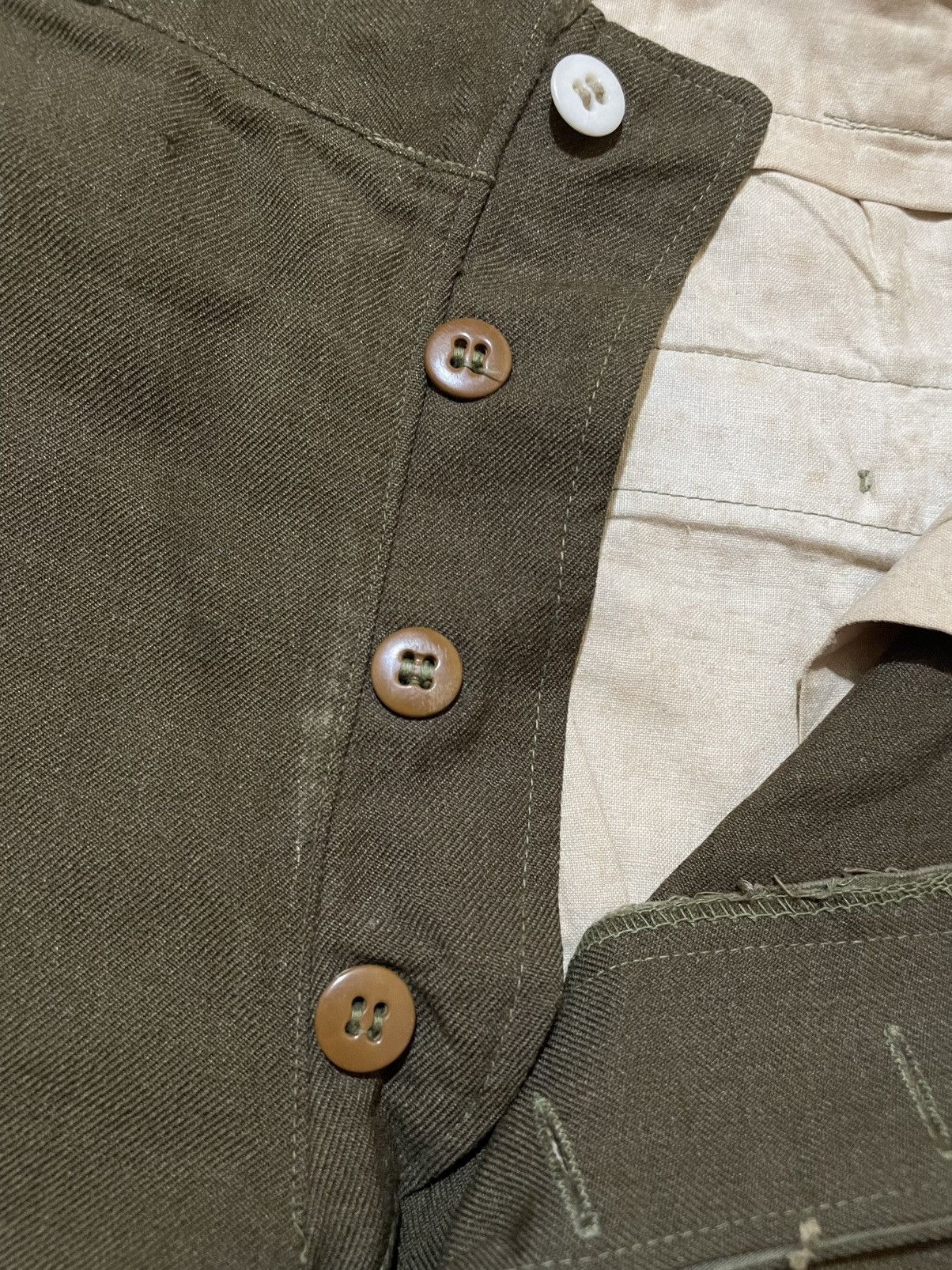 Vintage ARCHIVAL VINTAGE US ARMY M-1945 TROUSERS WWII KOREAN WAR ERA Size US 31 - 13 Thumbnail