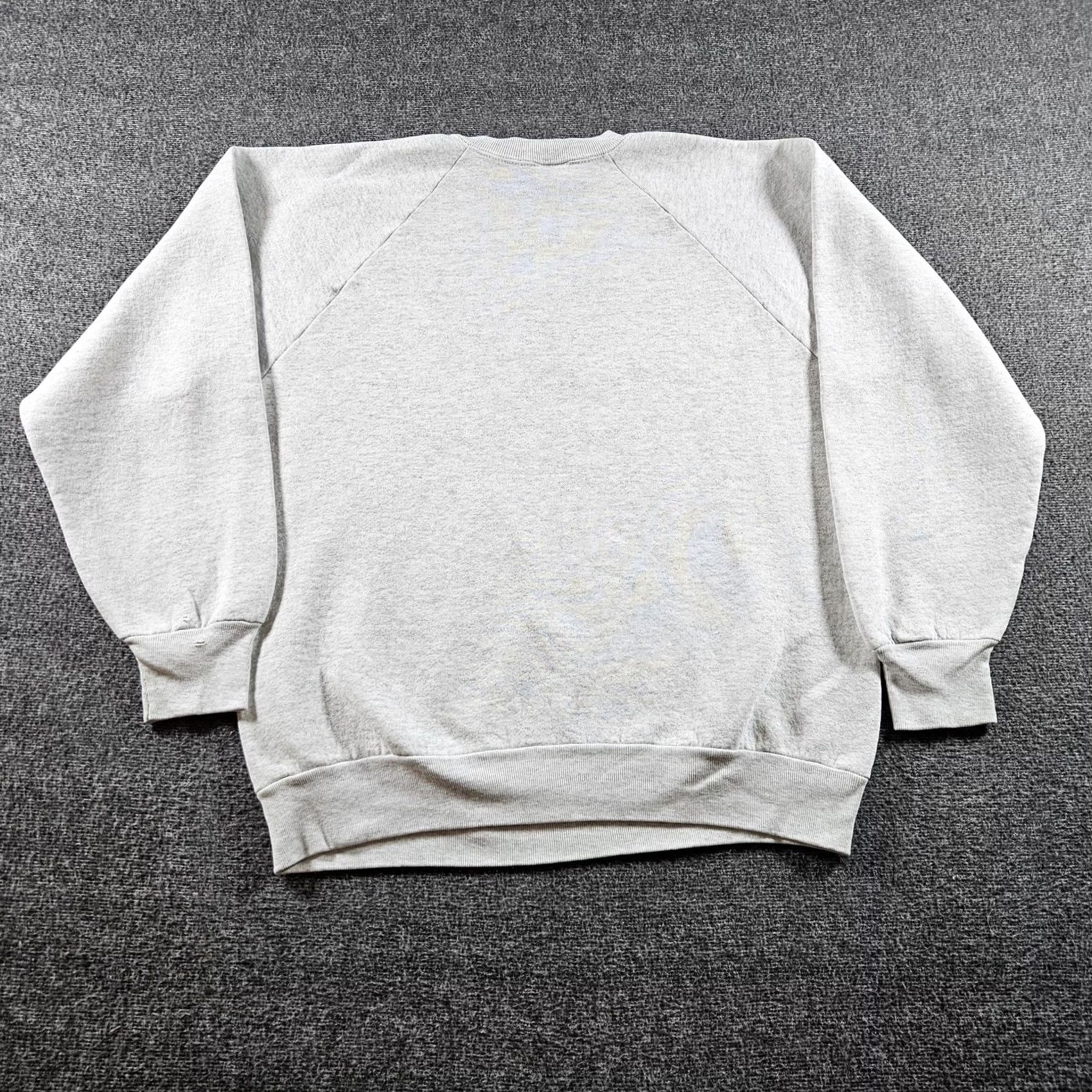 Fruit Of The Loom VINTAGE Fruit of the Loom Sweatshirt Graphic 90s Large Gray Mens Crew Neck Long Sleeve Fleece Cotton Polyester Pullover Logo Sports Size US L / EU 52-54 / 3 - 7 Thumbnail