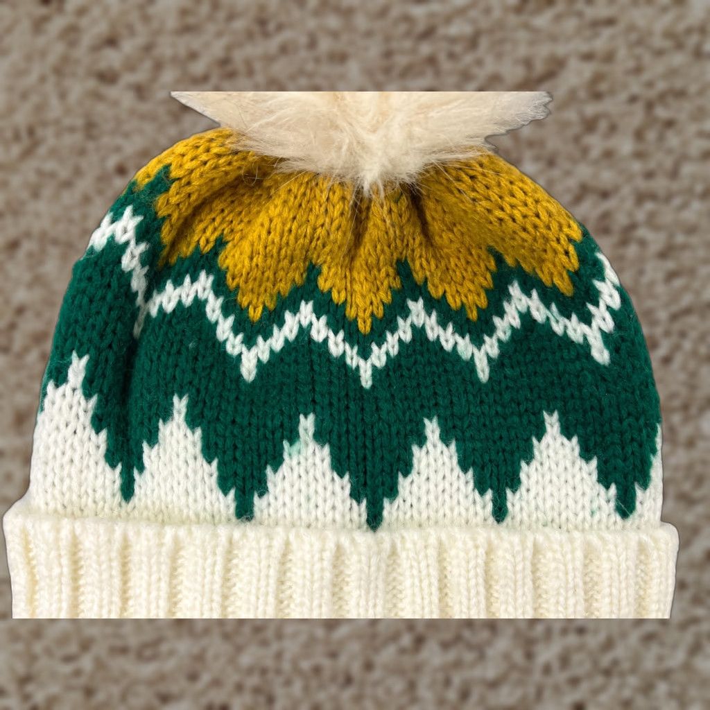 Vintage Flystpp Beanie Womens One Size Green White Chevron Knit Wool Blend Pom Hat Size ONE SIZE - 1 Thumbnail