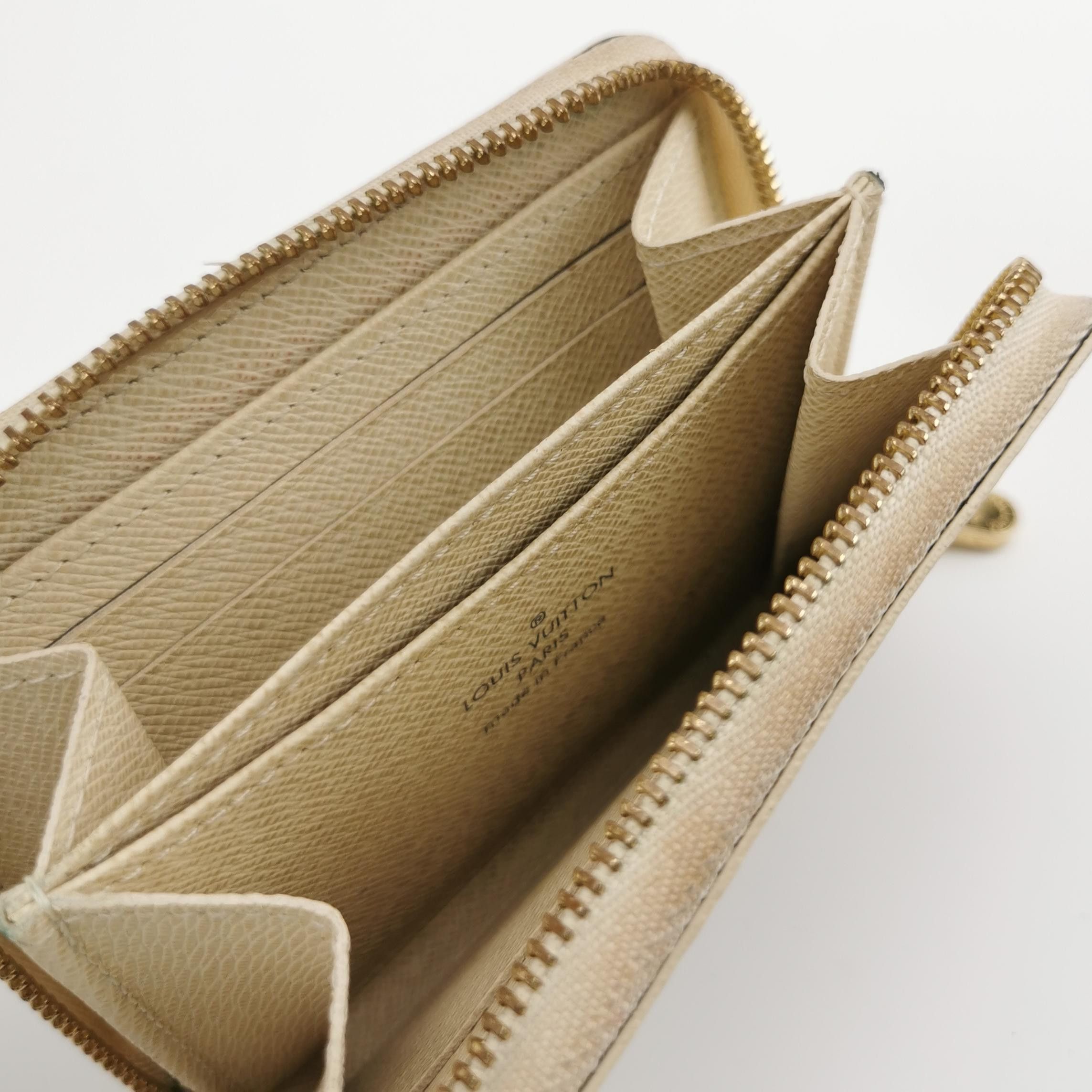 Louis Vuitton (LV) Zippy Checkerboard Zipper Card Holder -y
