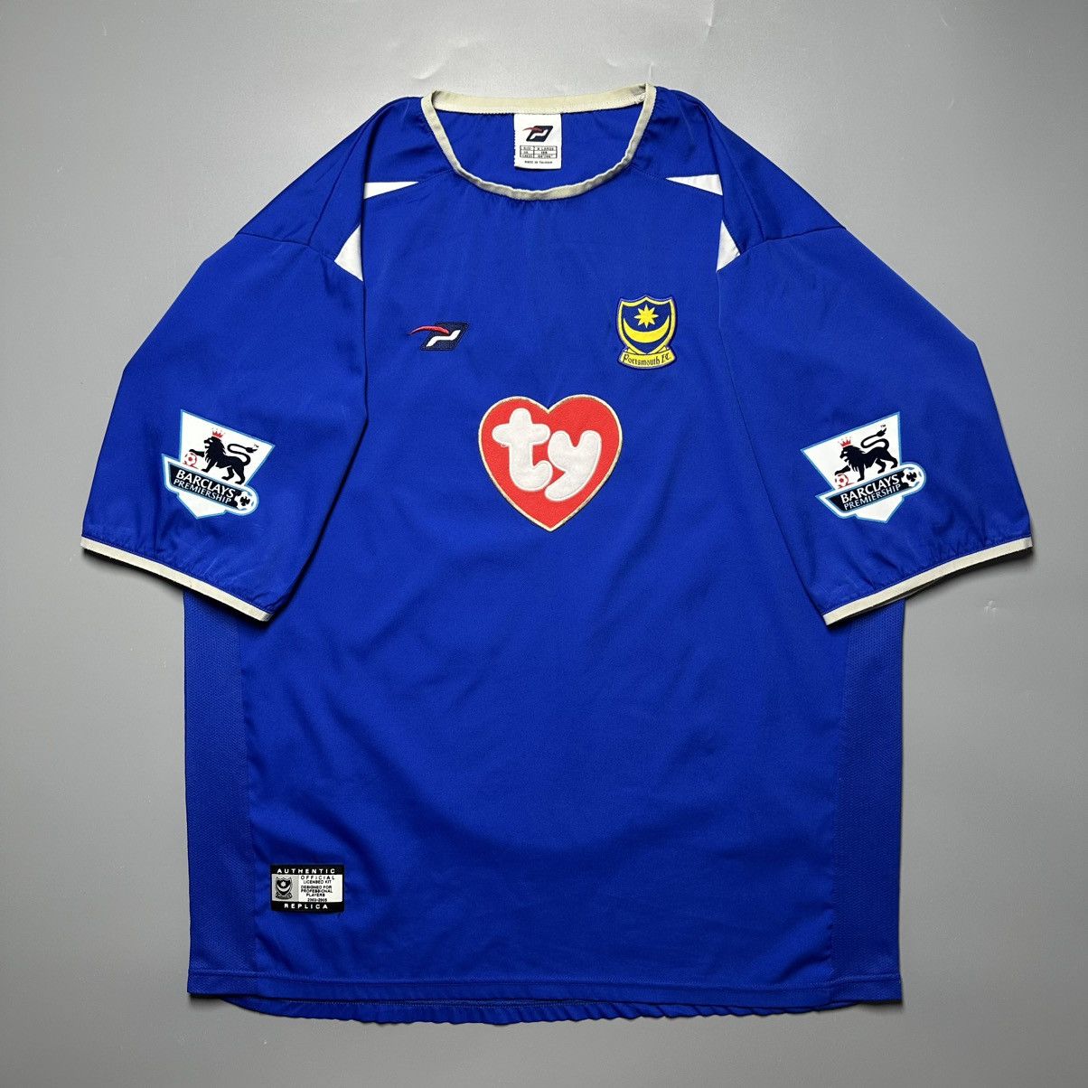 Pompeii PORTSMOUTH POMPEY 2004/2005 FOOTBALL HOME JERSEY #20 YAKUBU Size US XL / EU 56 / 4 - 2 Thumbnail