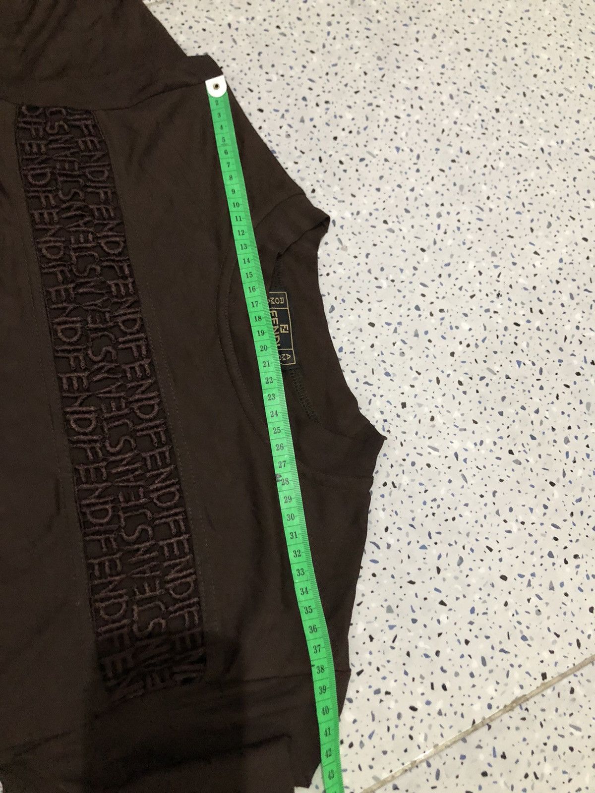 Designer × Fendi Authentic Fendi Tshirt Size XS / US 0-2 / IT 36-38 - 15 Thumbnail
