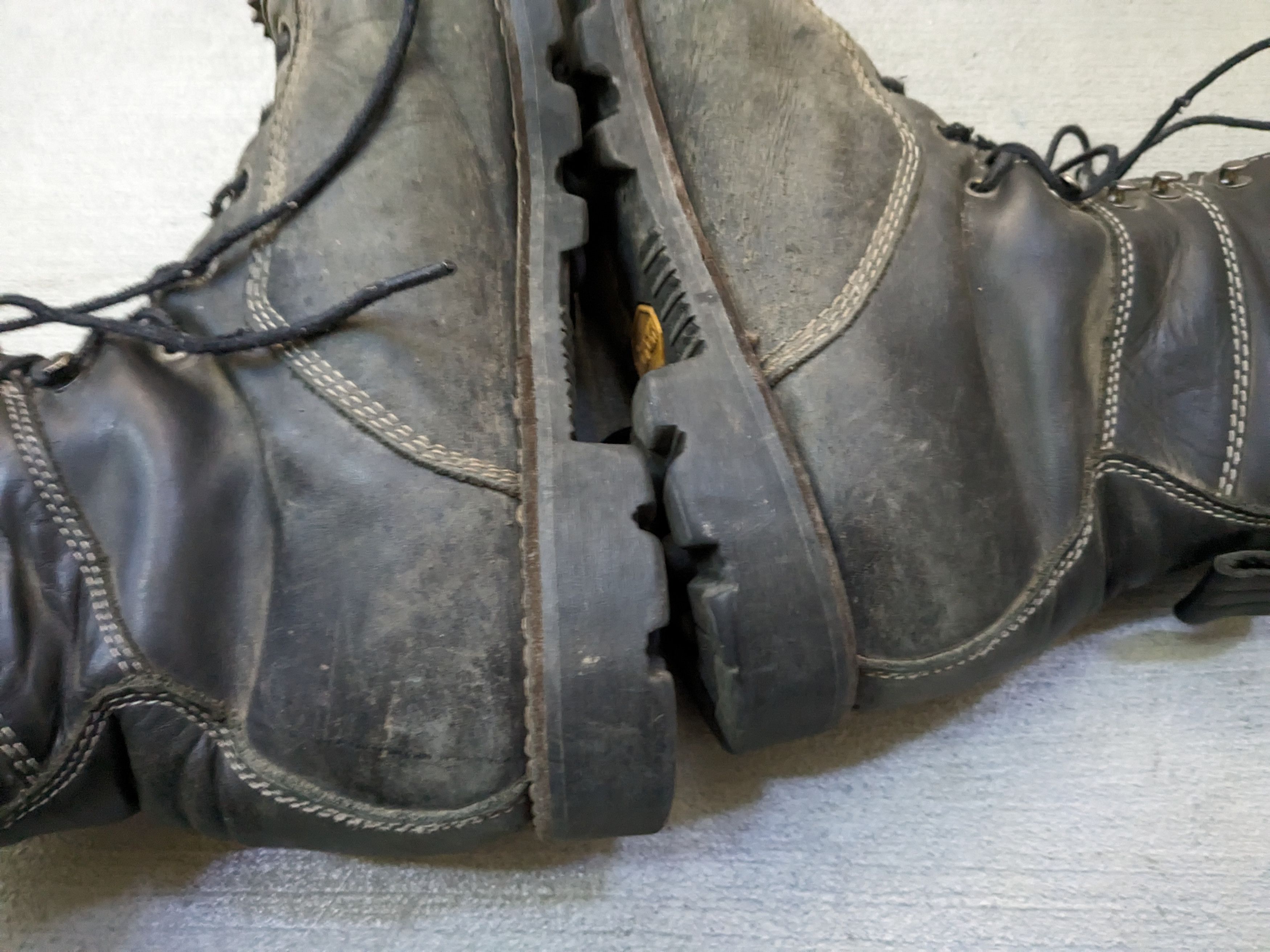 Red Wing Vintage Red Wings Work Boots 11.5 D Combat Black Leather Size US 11.5 / EU 44-45 - 11 Thumbnail