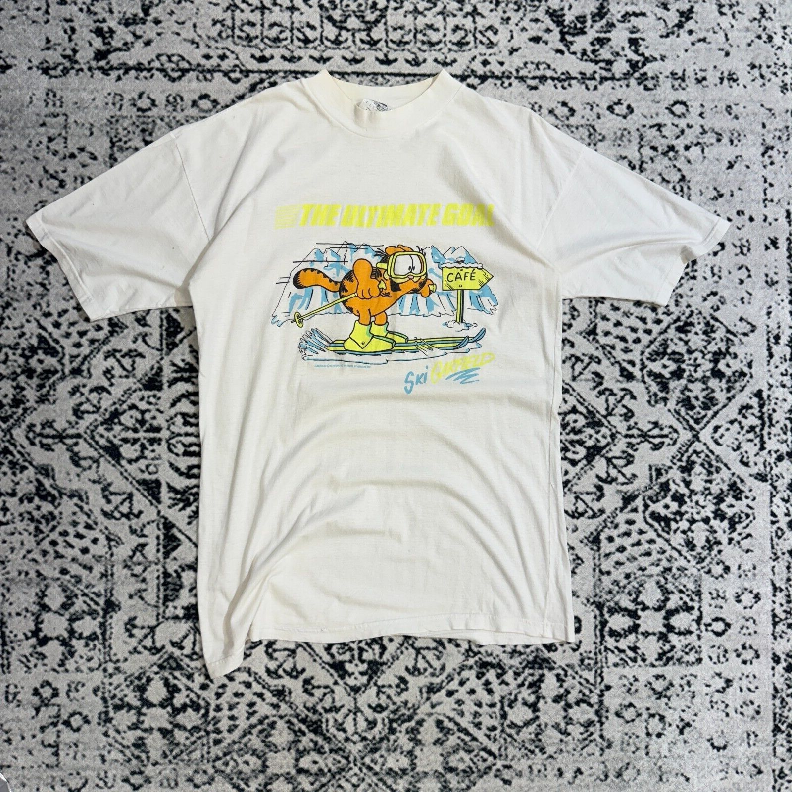 Vintage Vintage White Cotton T-Shirt Size XL Garfield 1978 Ski Sking Size US XL / EU 56 / 4 - 1 Thumbnail