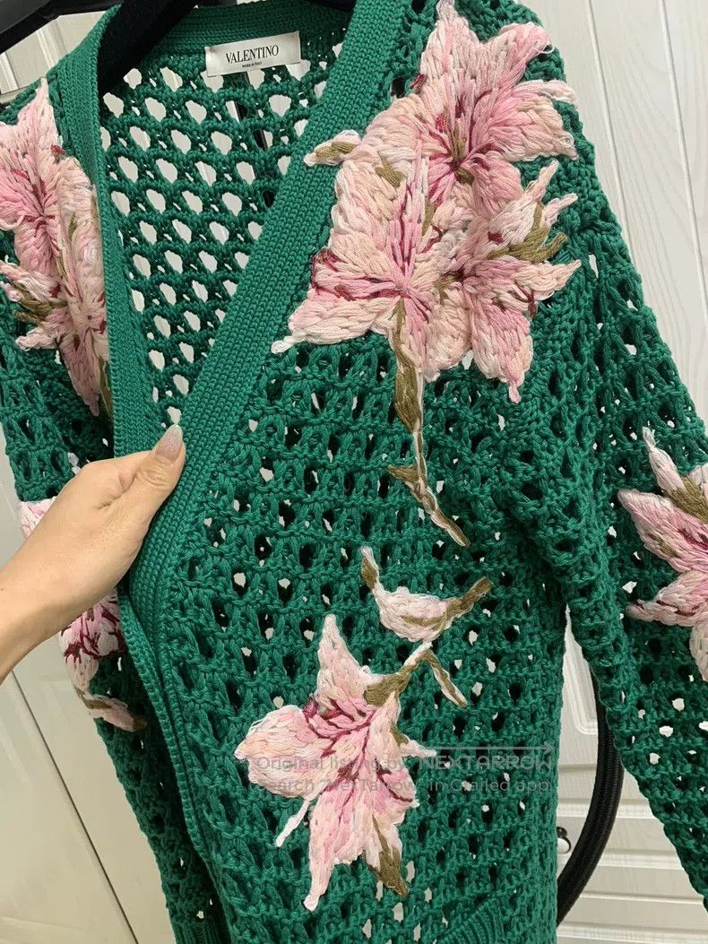 Valentino Valentino Flower embroidered sweater coat Size XS / US 0-2 / IT 36-38 - 3 Thumbnail