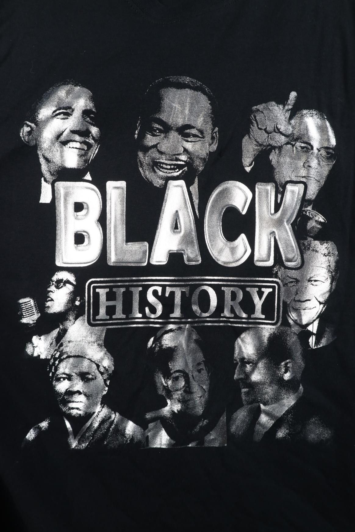 Vintage Deadstock Vintage Y2K Obama MLK Jr Malcolm X Mandela T-Shirt Size US XXL / EU 58 / 5 - 4 Thumbnail