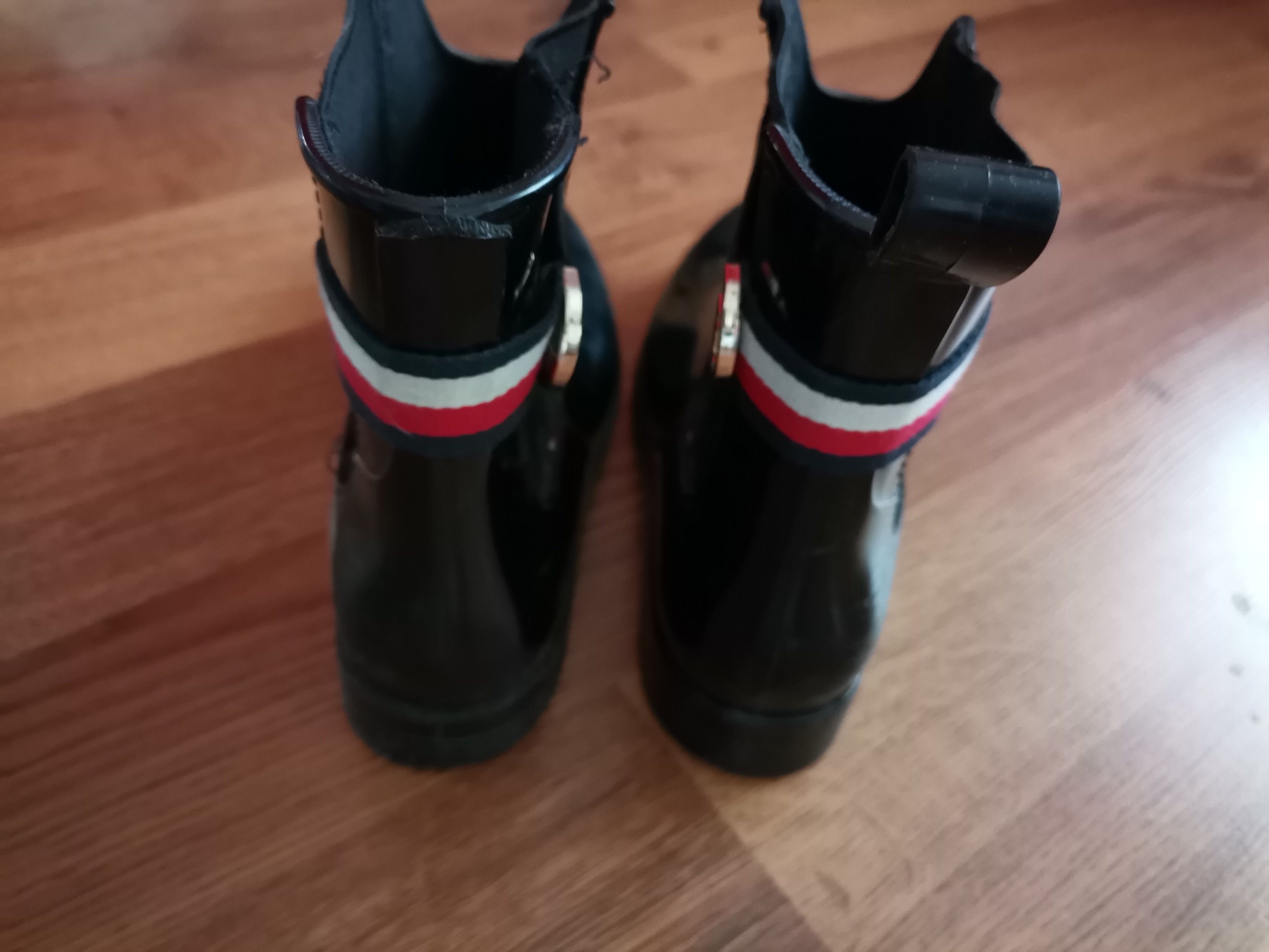 Tommy Hilfiger Tommy Hilfiger Women's Rubber Boots Size US 8.5 / IT 38.5 - 8 Thumbnail