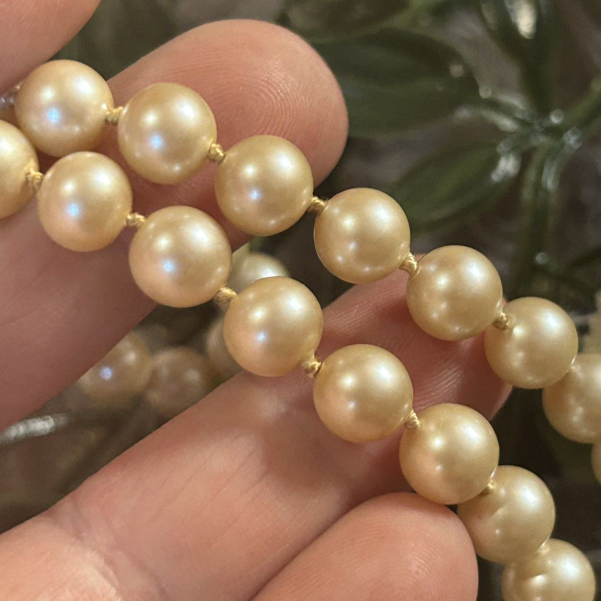 Vintage Vintage 1940s-50s Deltah Fine Simulated pearl necklace Size ONE SIZE - 11 Thumbnail