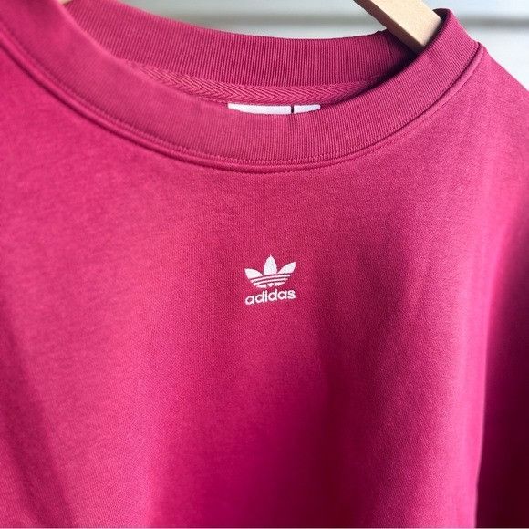 Adidas NWT ADIDAS WOMEN’S BOLD PINK ADICOLOR ESSENTIAL FLEECE SZ M Size M / US 6-8 / IT 42-44 - 3 Thumbnail