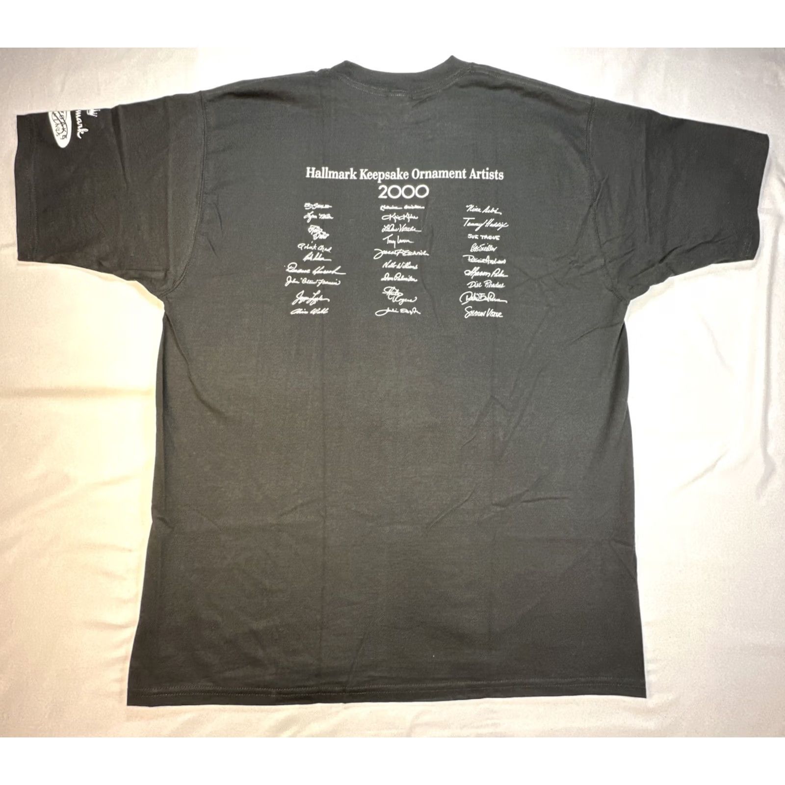 Fruit Of The Loom VINTAGE Hallmark Keepsake T-Shirt Graphic XL Black 1990s Christmas Collector Y2K Cotton Crew Neck Short Sleeve Unisex Adults Graphic Print Mens Womens Size US XL / EU 56 / 4 - 7 Thumbnail