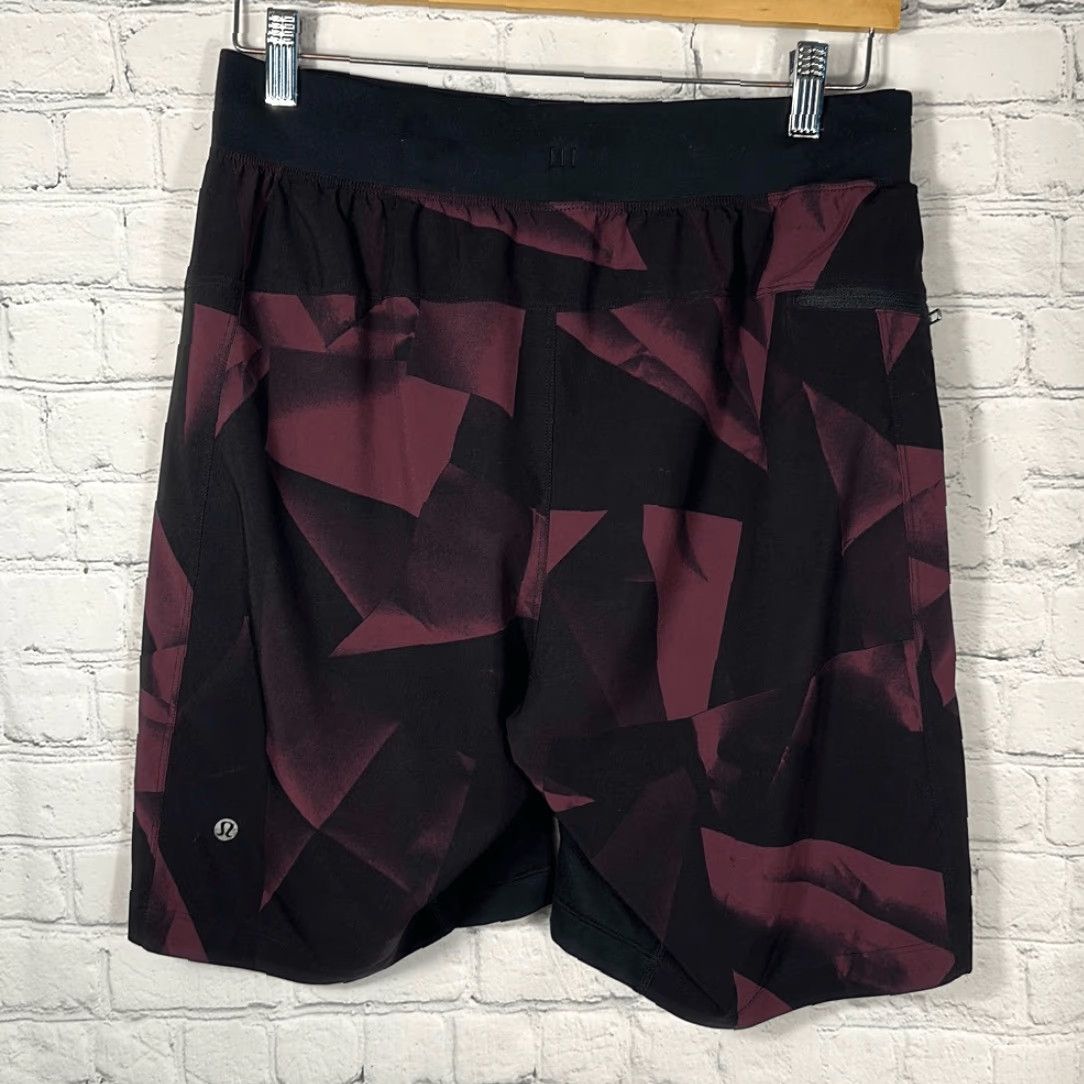 Lululemon Lululemon THE Linerless Shorts Medium Black Gym Shorts Pockets drawstring Mens M Black Athletic Size US 31 - 5 Thumbnail