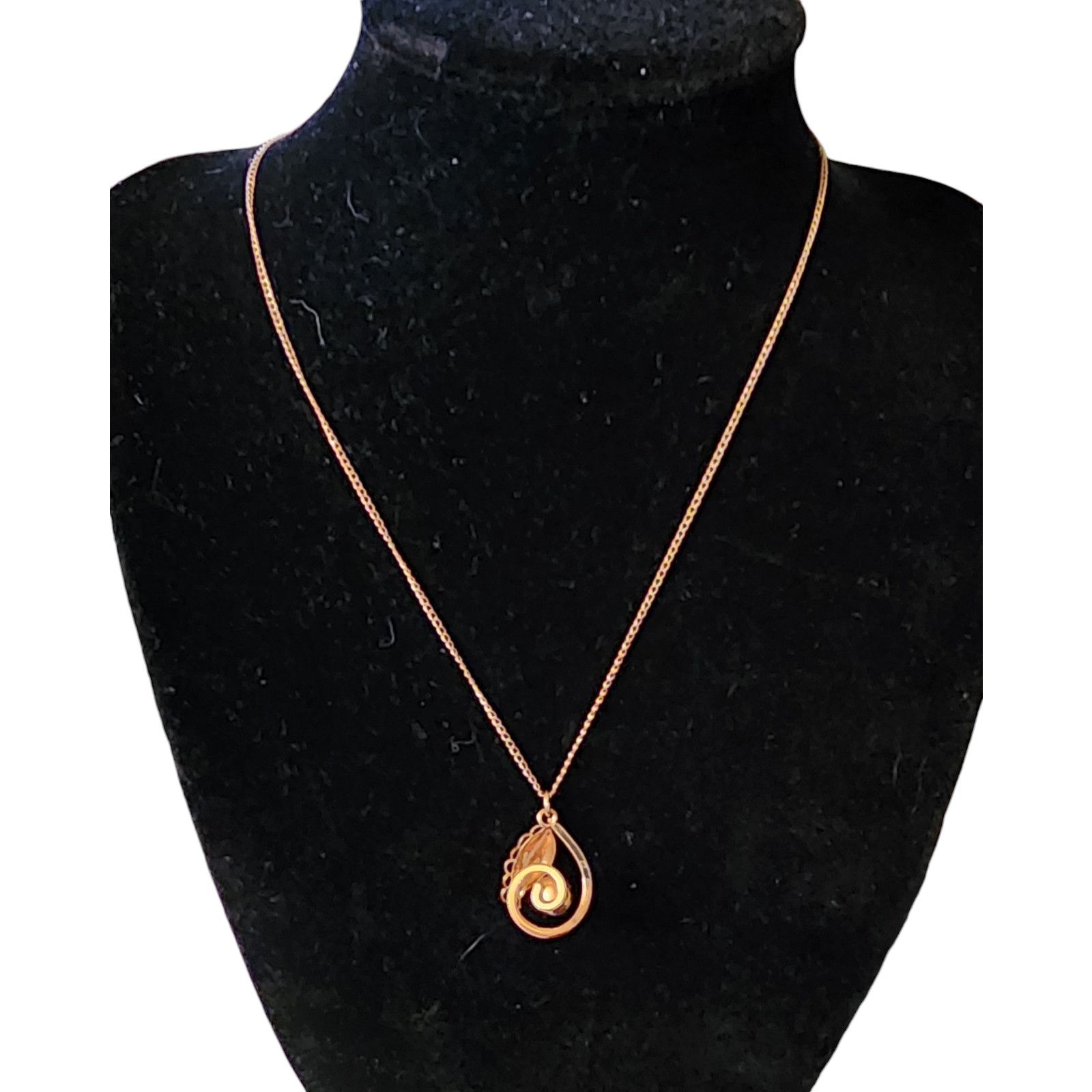 The Unbranded Brand Unbranded 12/20 gold filled faux pearl pendant necklace Size ONE SIZE - 6 Thumbnail