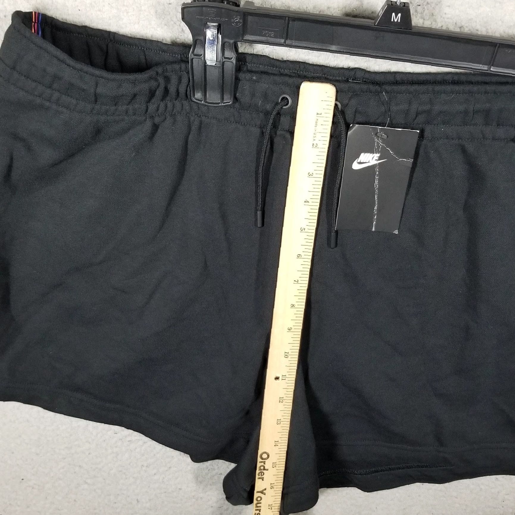 Nike Nike Shorts Womens 2X Black Plus Size Rainbow Logo Stripe Swoosh DM7973-010 Size 40" / US 18 - 6 Thumbnail