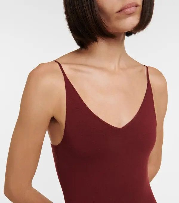 Loro Piana o1srvl11e1024 Cocooning Full Length Bodysuit in Burgundy Size 30" / US 8 / IT 44 - 4 Thumbnail