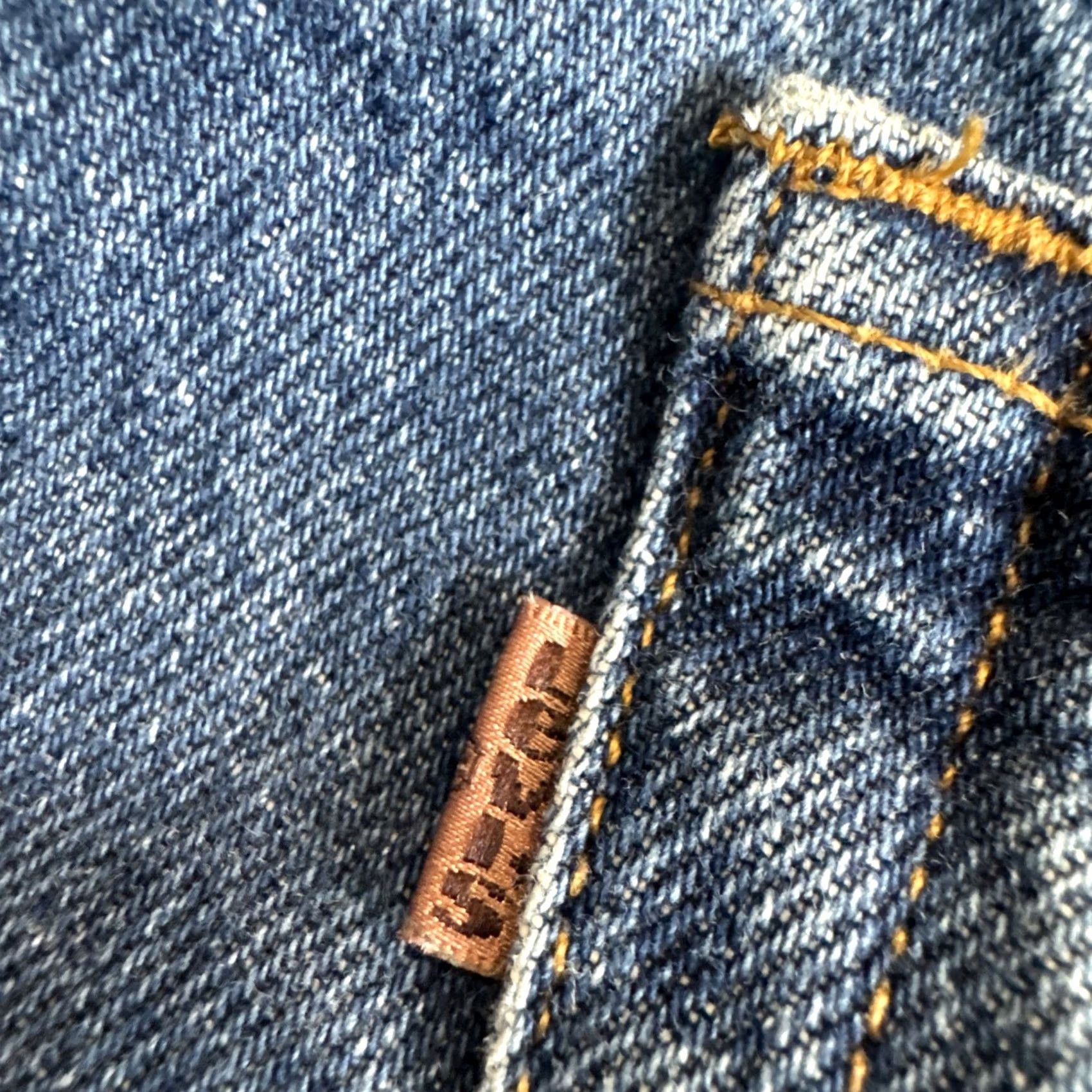 Levi's VINTAGE Levi’s 540 Jeans Men’s 40x32 Blue Denim Relaxed Fit Brown Tab 90’s Size US 40 / EU 56 - 3 Thumbnail
