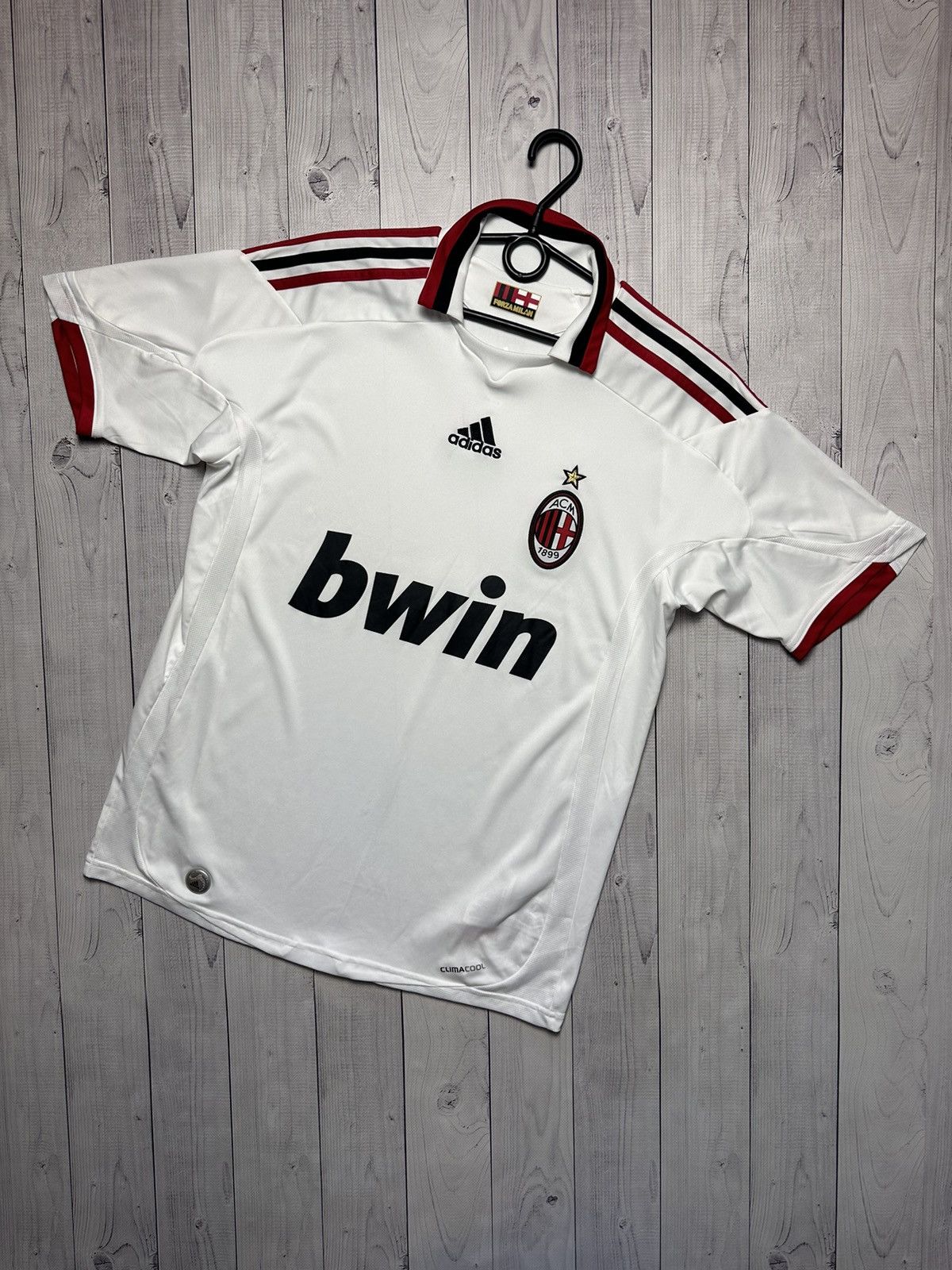 Adidas × Vintage AC Milan soccer jersey adidas size S/M white Size US M / EU 48-50 / 2 - 1 Thumbnail