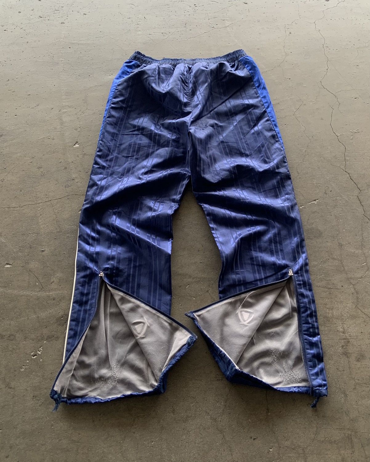 Adidas × Vintage 1990s Adidas Track Pants Size US 30 / EU 46 - 7 Thumbnail