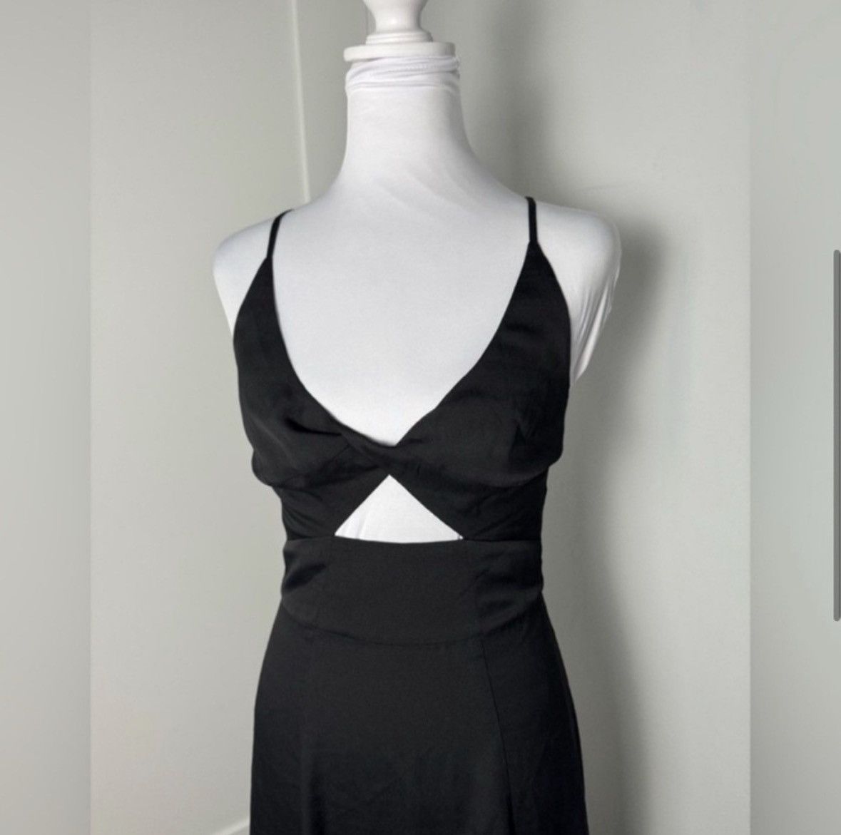 L'AGENCE L’agence Porter Dress in Black/Size 2 Size XS / US 0-2 / IT 36-38 - 4 Thumbnail