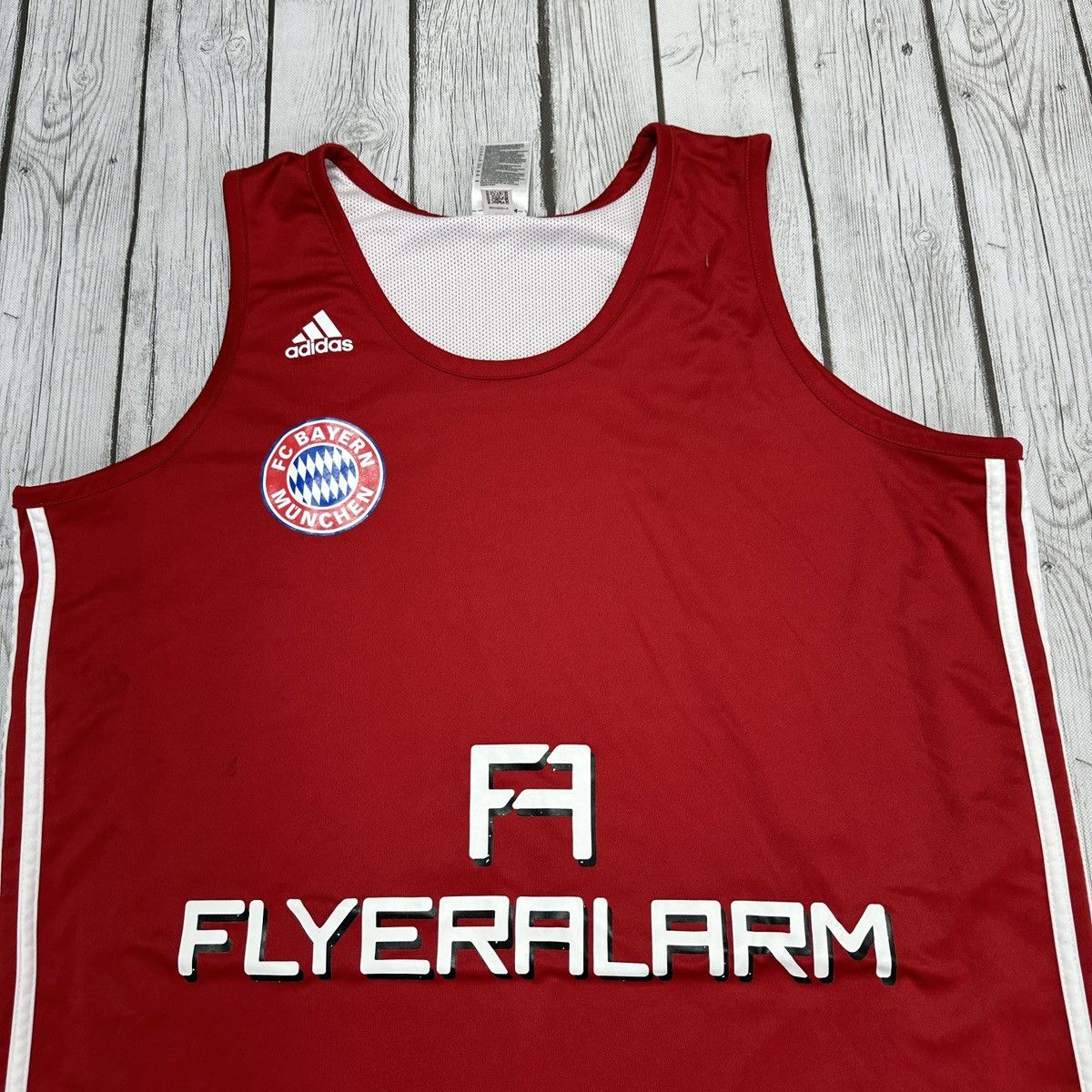 Adidas Bayern Munich basketball jersey Size US L / EU 52-54 / 3 - 4 Thumbnail