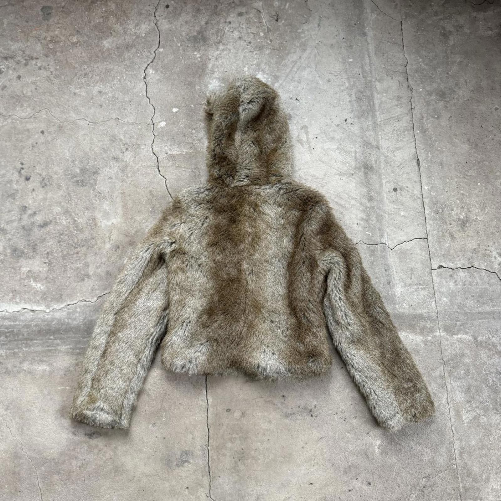 Le Grande Bleu (L.G.B.) Y2K Only Faux Fur Crop Hooded Jacket Size S / US 4 / IT 40 - 2 Thumbnail