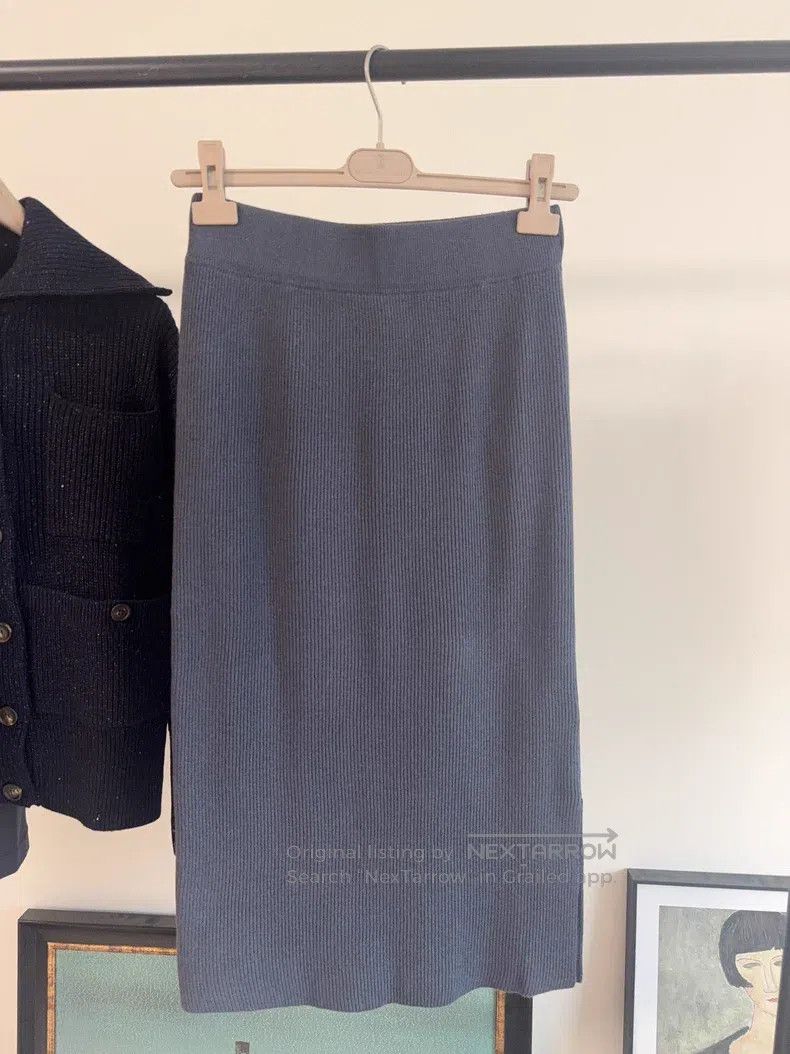 Brunello Cucinelli Brunello Cucinelli size S Half skirt Size 23" - 1 Thumbnail