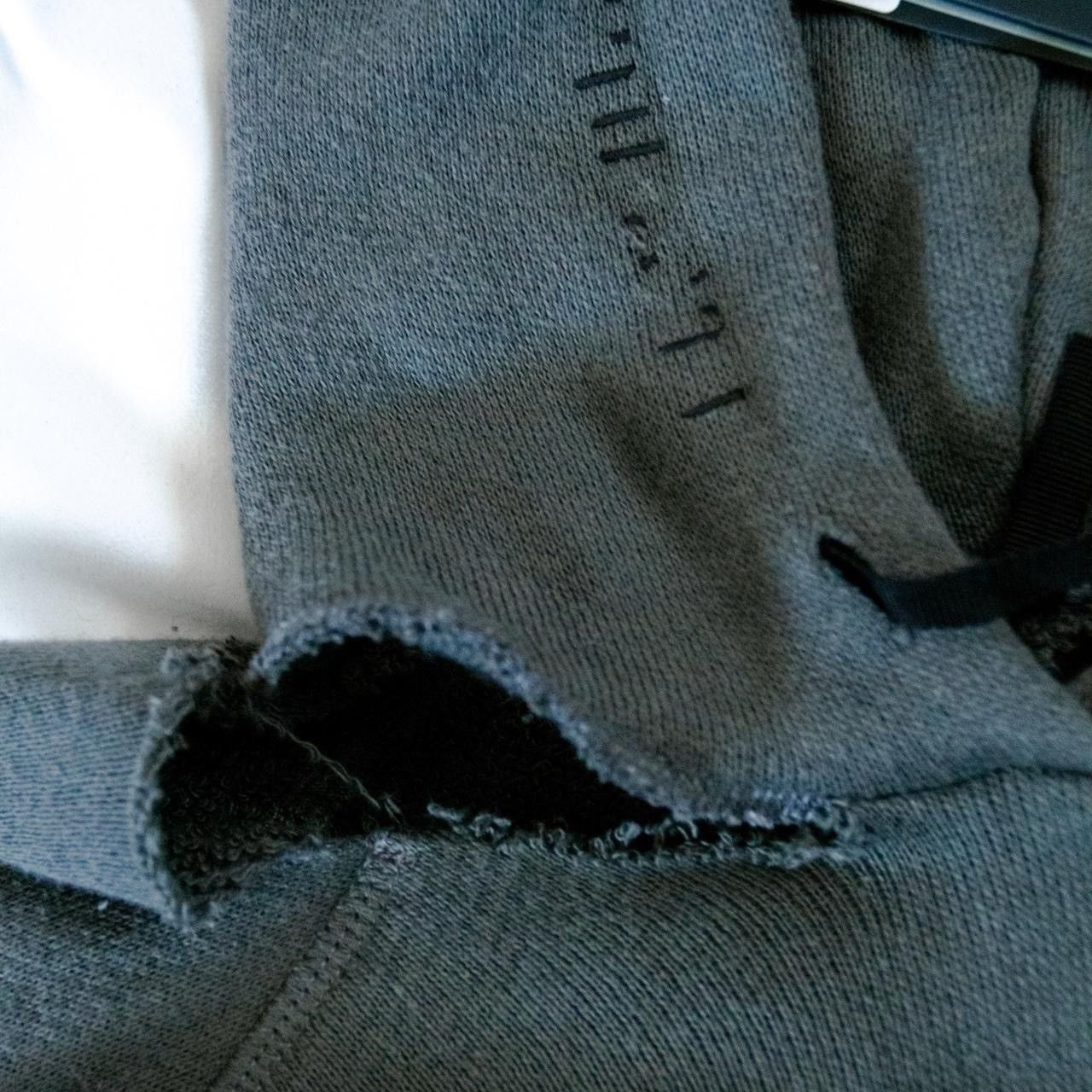 Ben Taverniti Unravel Project NWT Unravel Project Ripped Neck Hooded Pullover Size S / US 4 / IT 40 - 4 Thumbnail