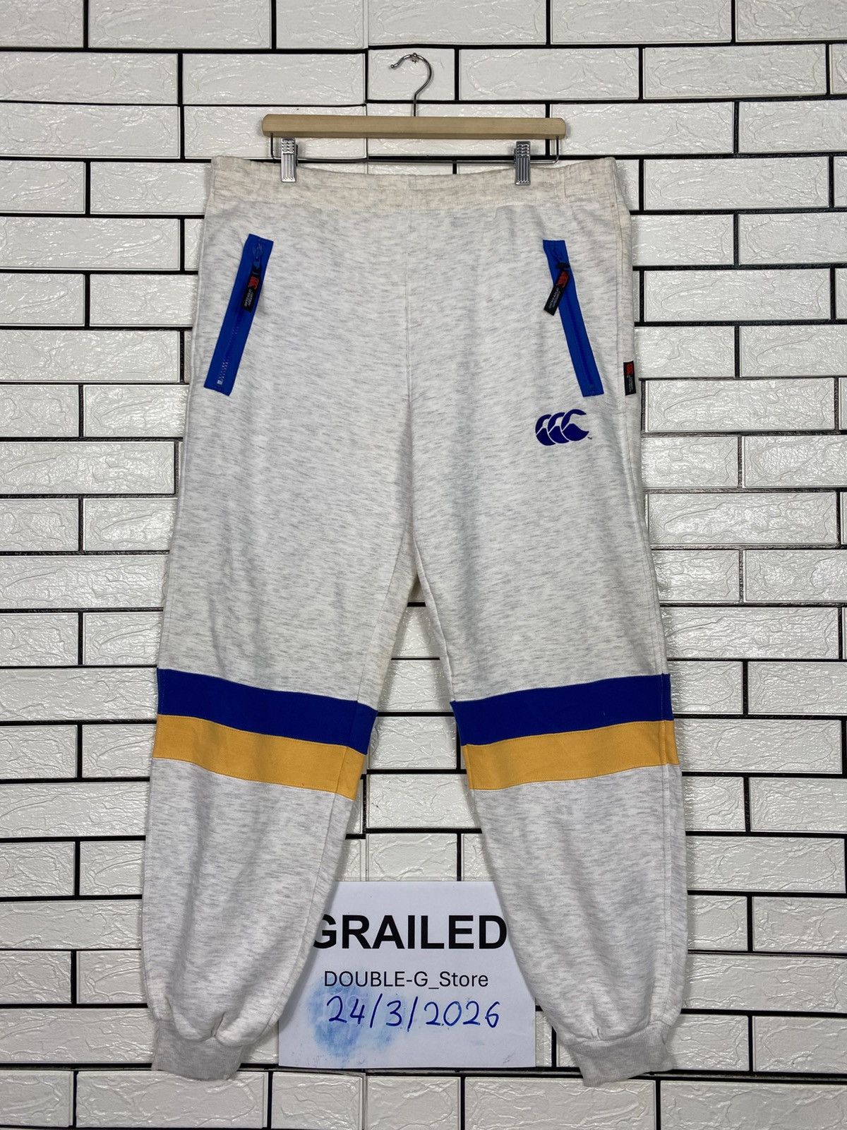 Canterbury of New Zealand Canterbury of New Zealand Sweat Pants Big Logo Size US 36 / EU 52 - 1 Thumbnail