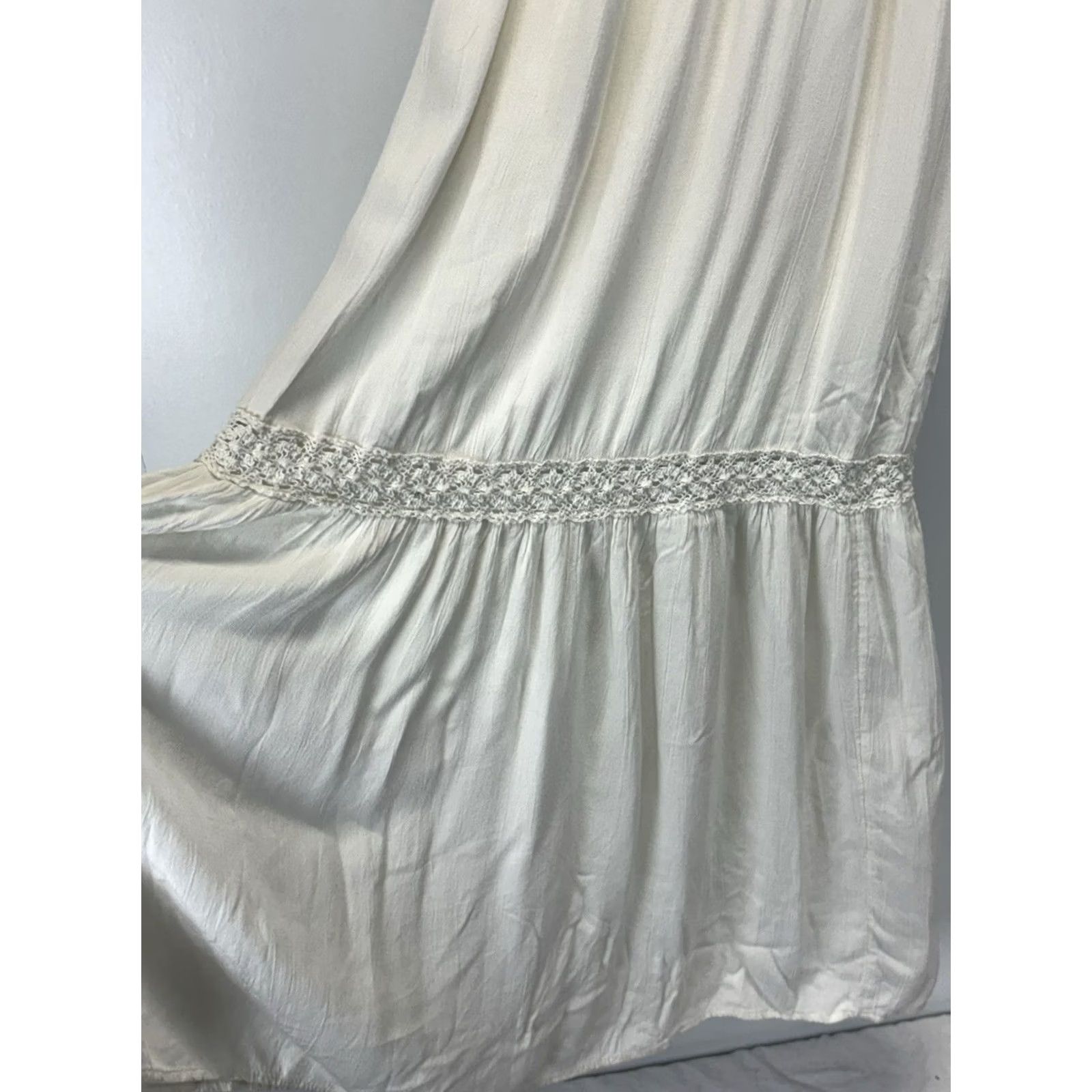Mossimo VINTAGE Mossimo Supply Co XS Boho Maxi Dress Crochet Style Sundress Summer Festival Women XS Ivory Rayon Long Boho Maxi Dress Womens Size XS / US 0-2 / IT 36-38 - 7 Thumbnail