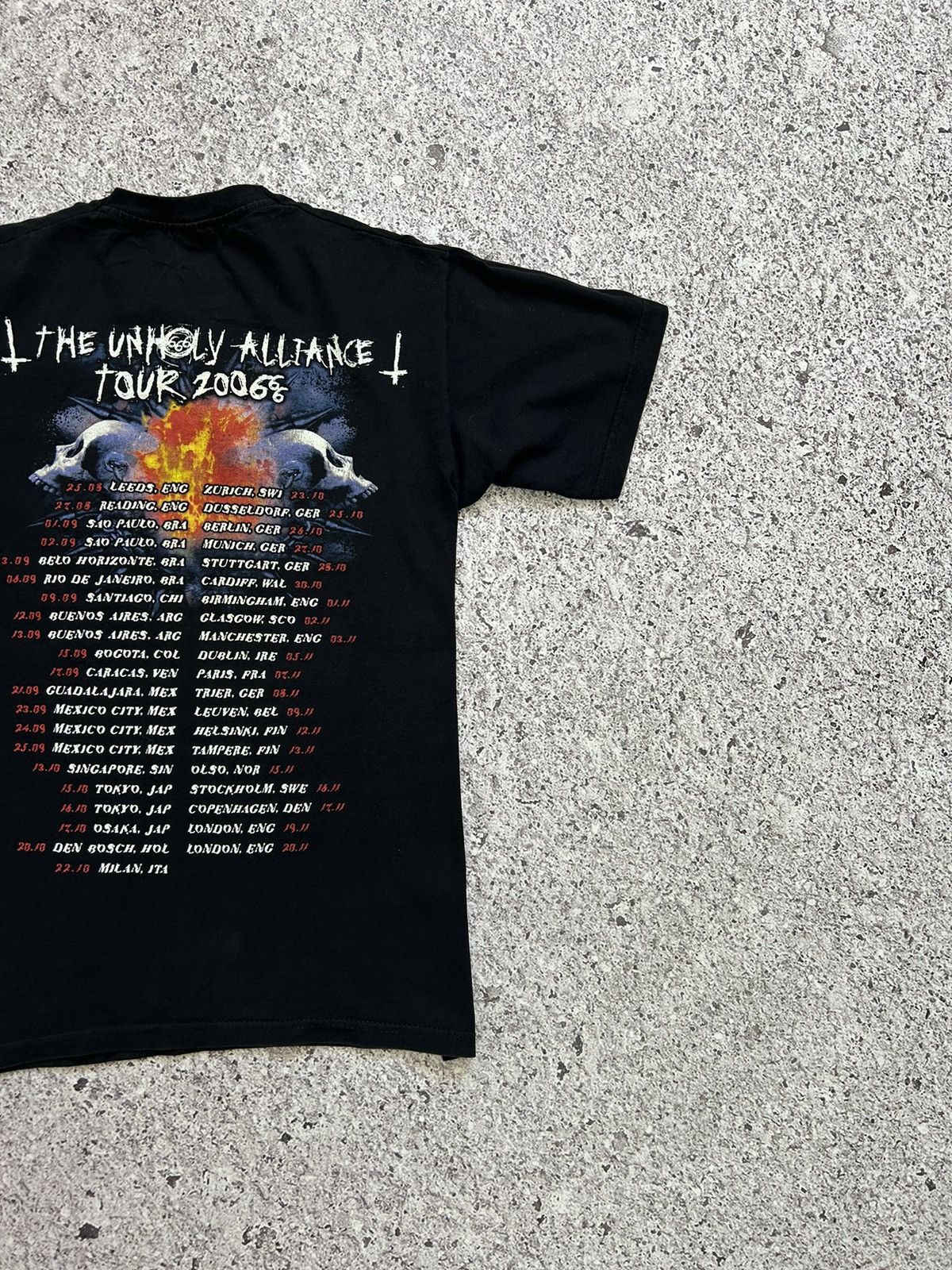 Band Tees Vintage Slayer The Unholy Alliance Tour 2006 T-Shirt Y2K Size US S / EU 44-46 / 1 - 8 Thumbnail