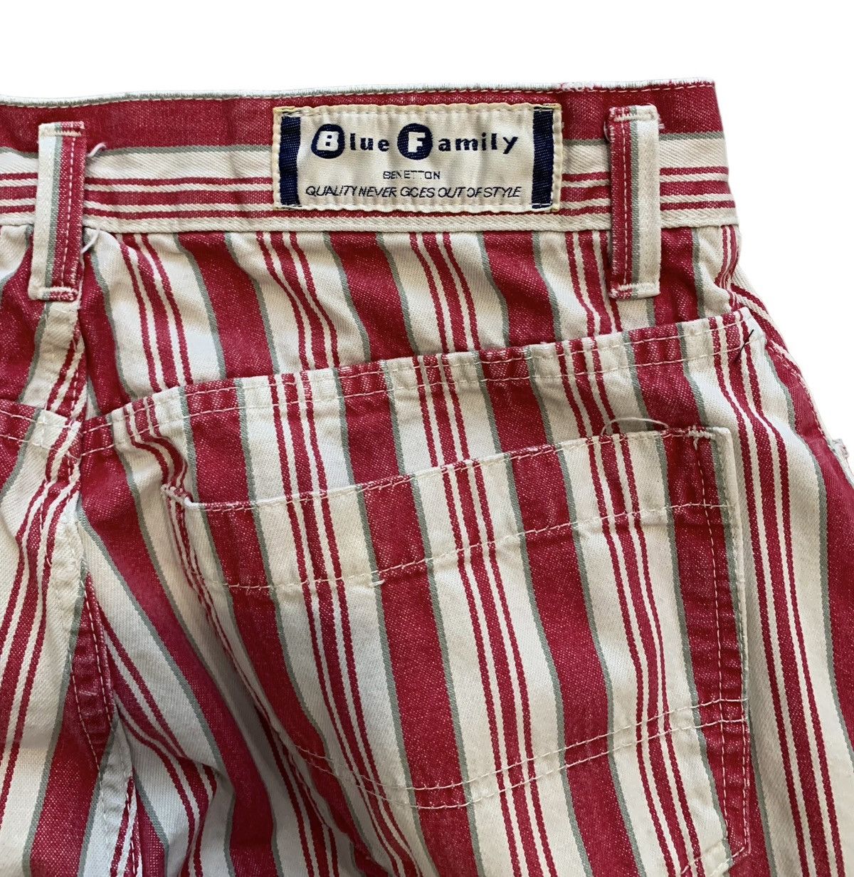 Image of Vintage Blue Family Benetton Stripe Streetwear Pants in Red, Women's (Size 30)