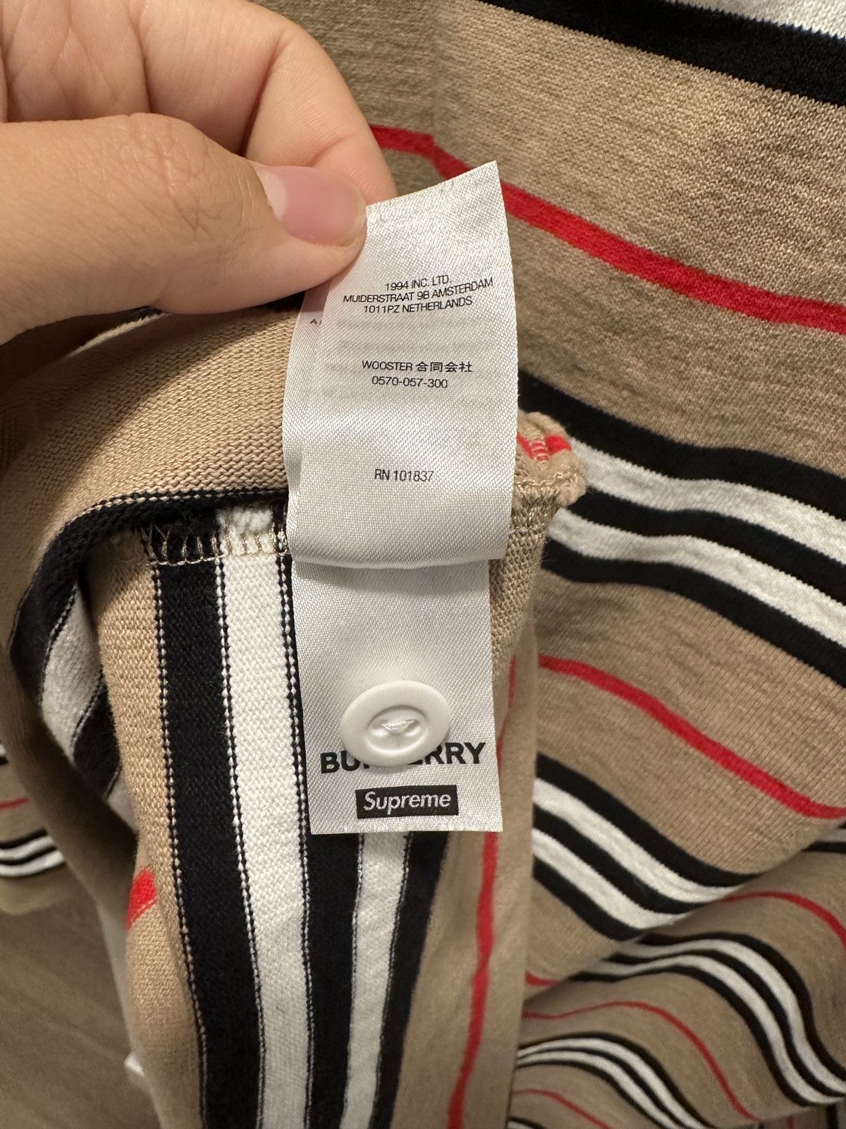 Burberry × Supreme Supreme X Burberry Rugby Size US L / EU 52-54 / 3 - 7 Thumbnail