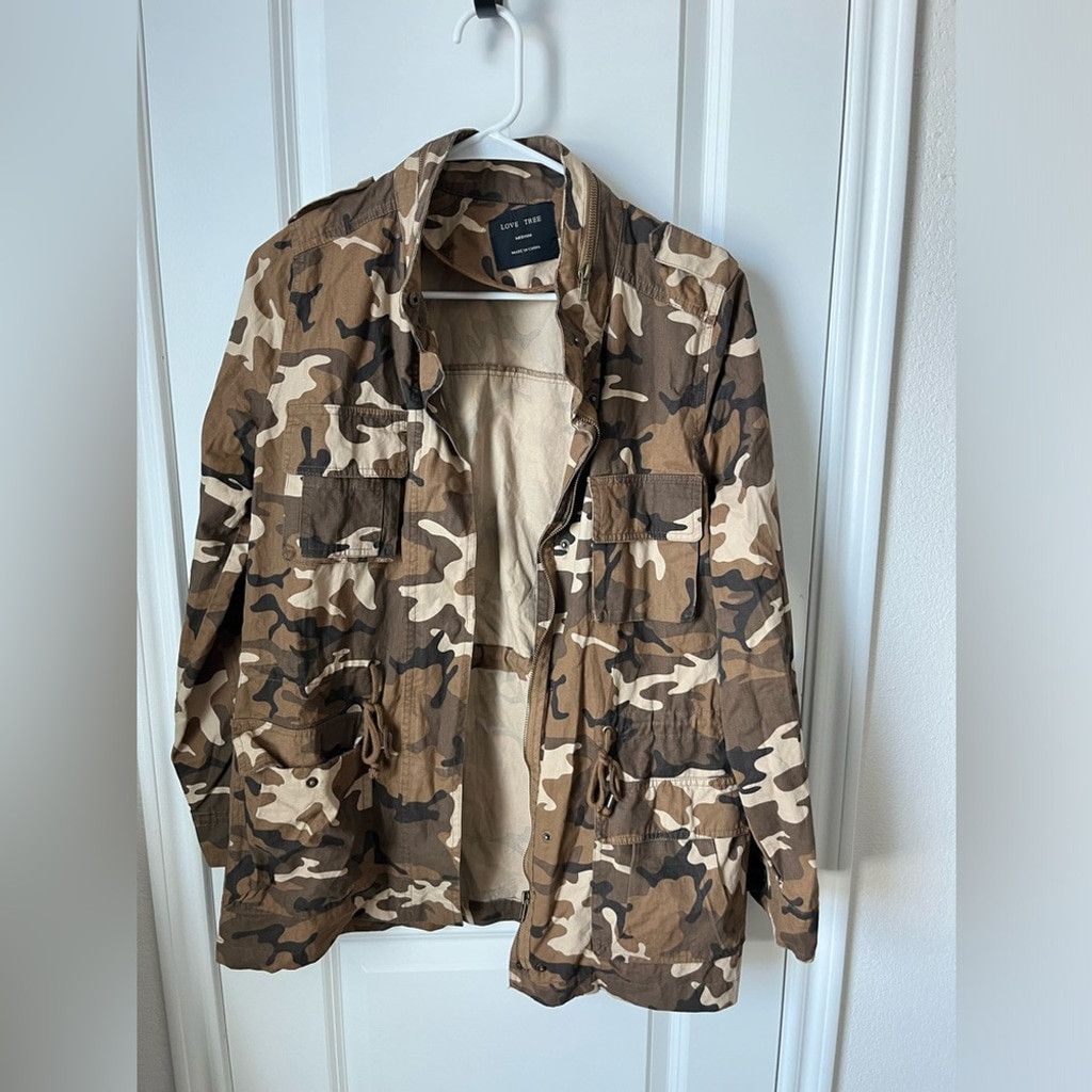 Forever 21 Brown Women’s Camouflage Camo Utility Jacket - M Size M / US 6-8 / IT 42-44 - 1 Thumbnail