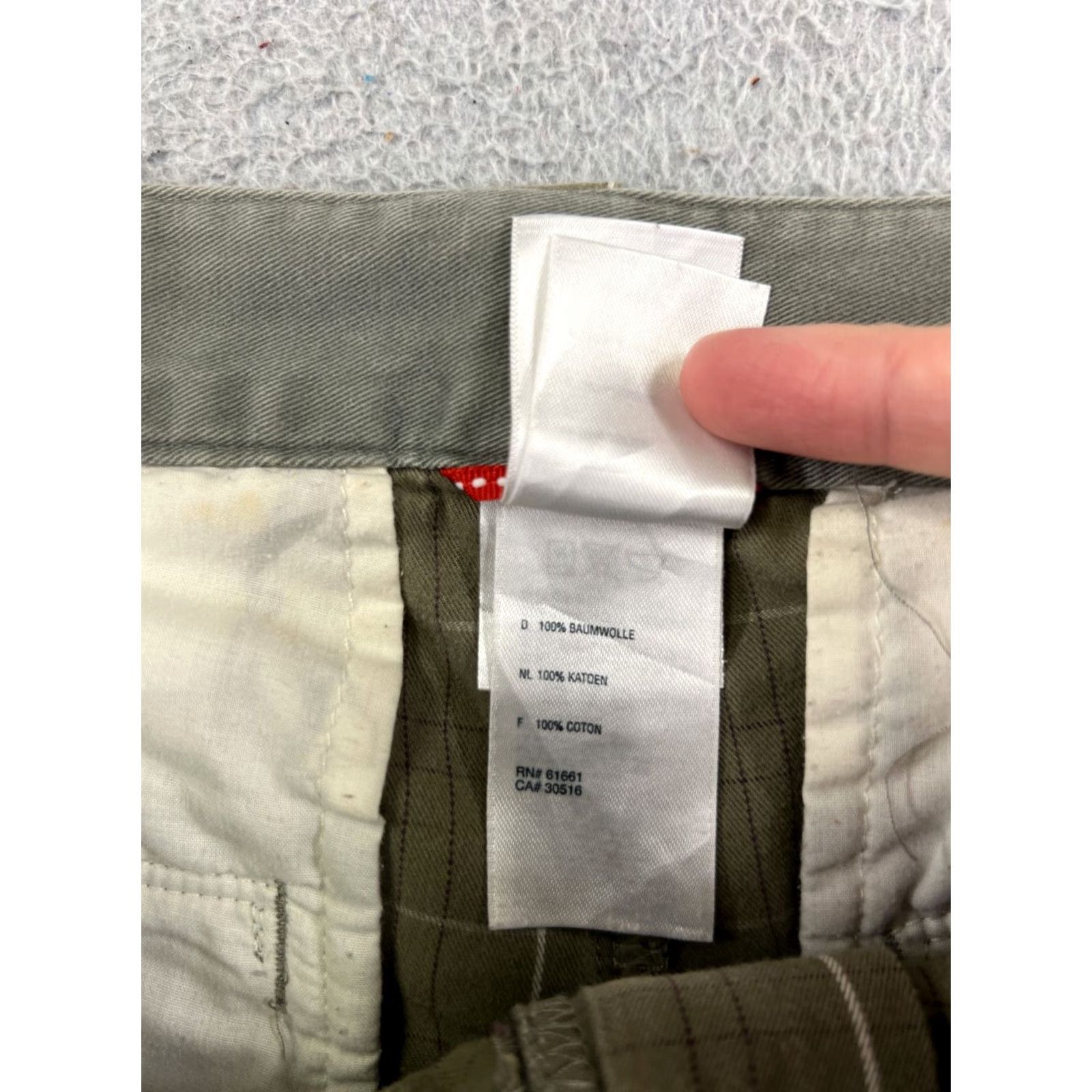 The North Face The North Face Womens Shorts Plaid 100% Cotton Beige Golf Twill Chino 28x10 Adjustable Stretch Machine Washable Regular Size 30" / US 8 / IT 44 - 4 Thumbnail