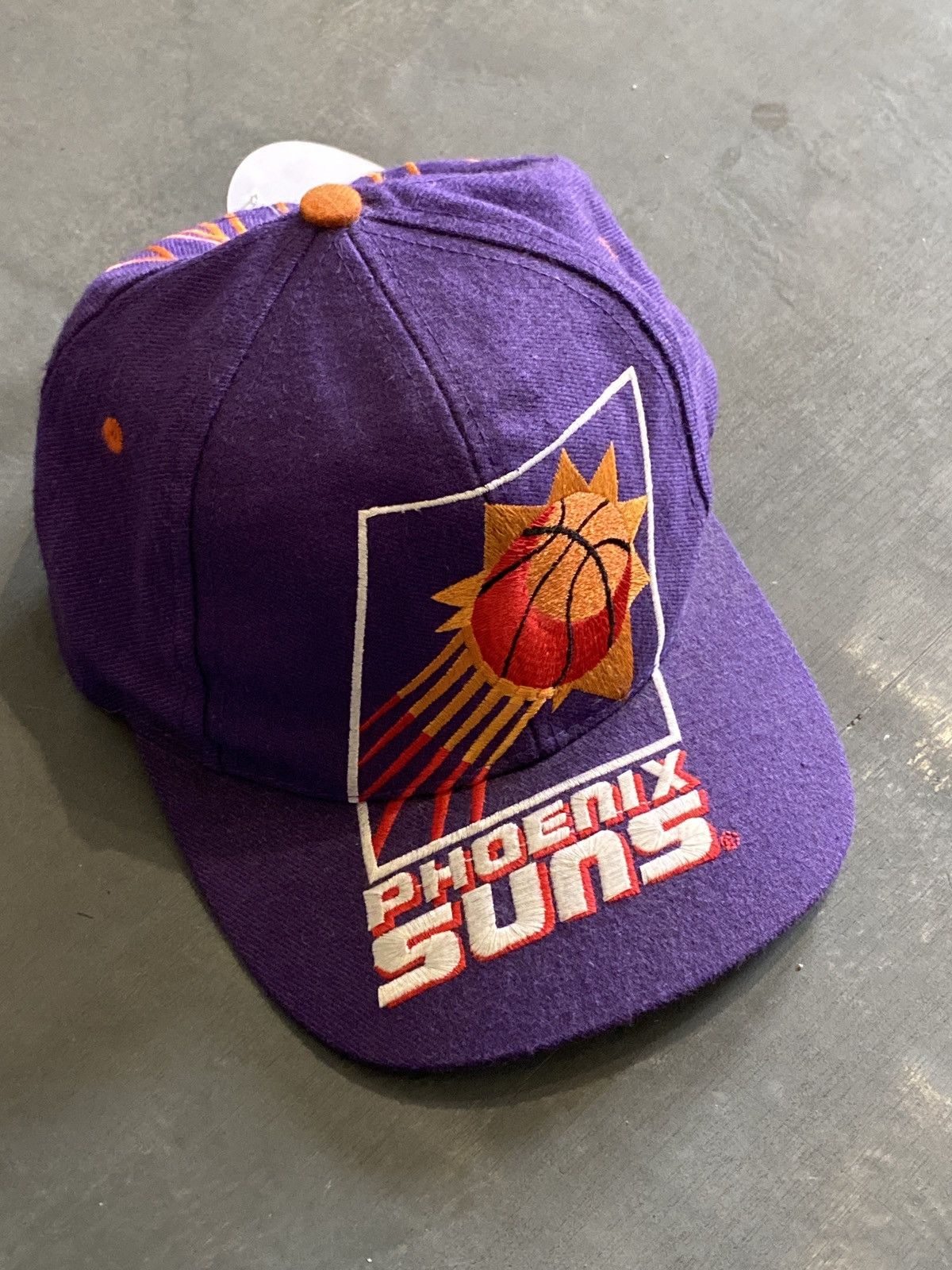 NBA × Vintage VINTAGE NBA PHOENIX HATS Size 28 - 1 Thumbnail