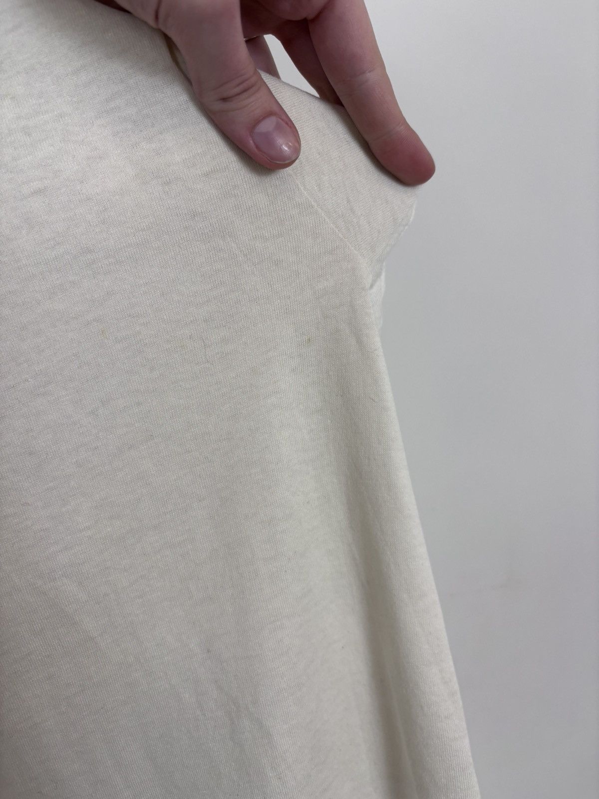 Vintage Vintage 1990s Kim’s Karate USA White Single Stitch T-Shirt Size US L / EU 52-54 / 3 - 20 Thumbnail
