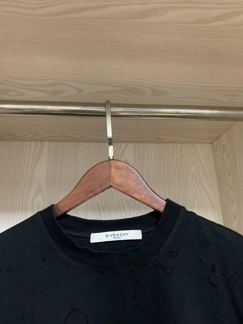 Givenchy Givenchy Paris Oversized Distressed T-Shirt Size US XS / EU 42 / 0 - 5 Thumbnail