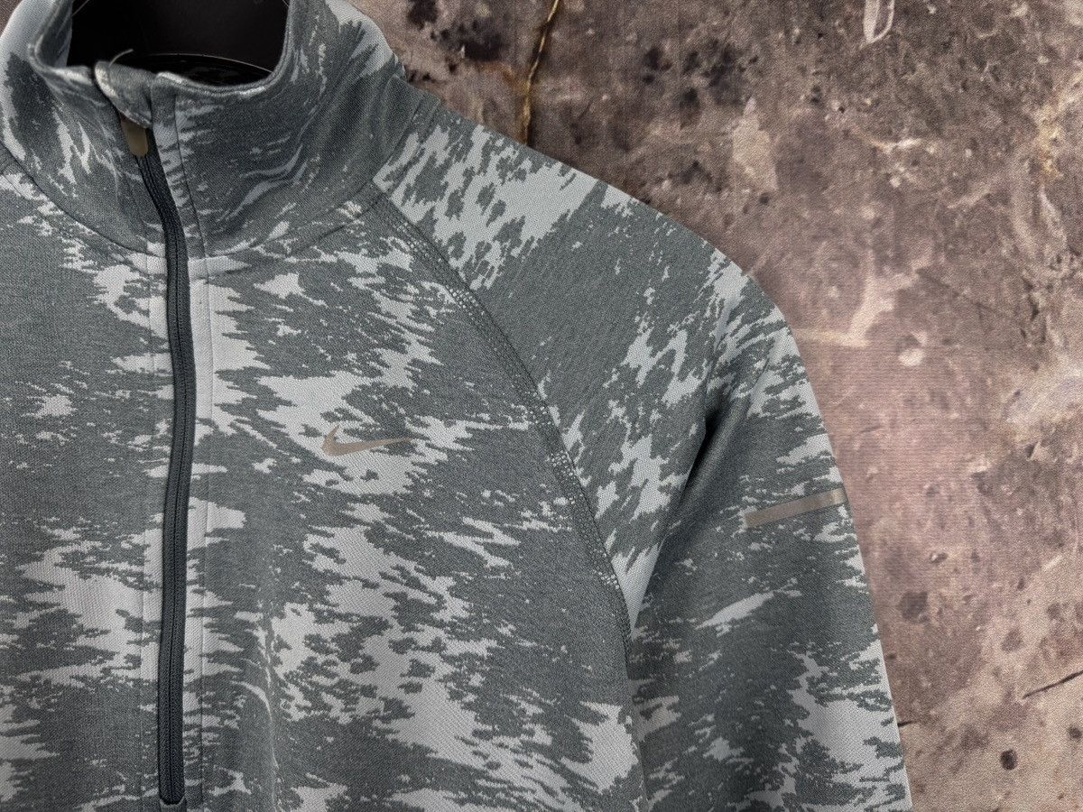 Nike Nike Training Half Zip Pullover Gray Camo Athletic Sweatshir Size M / US 6-8 / IT 42-44 - 5 Thumbnail